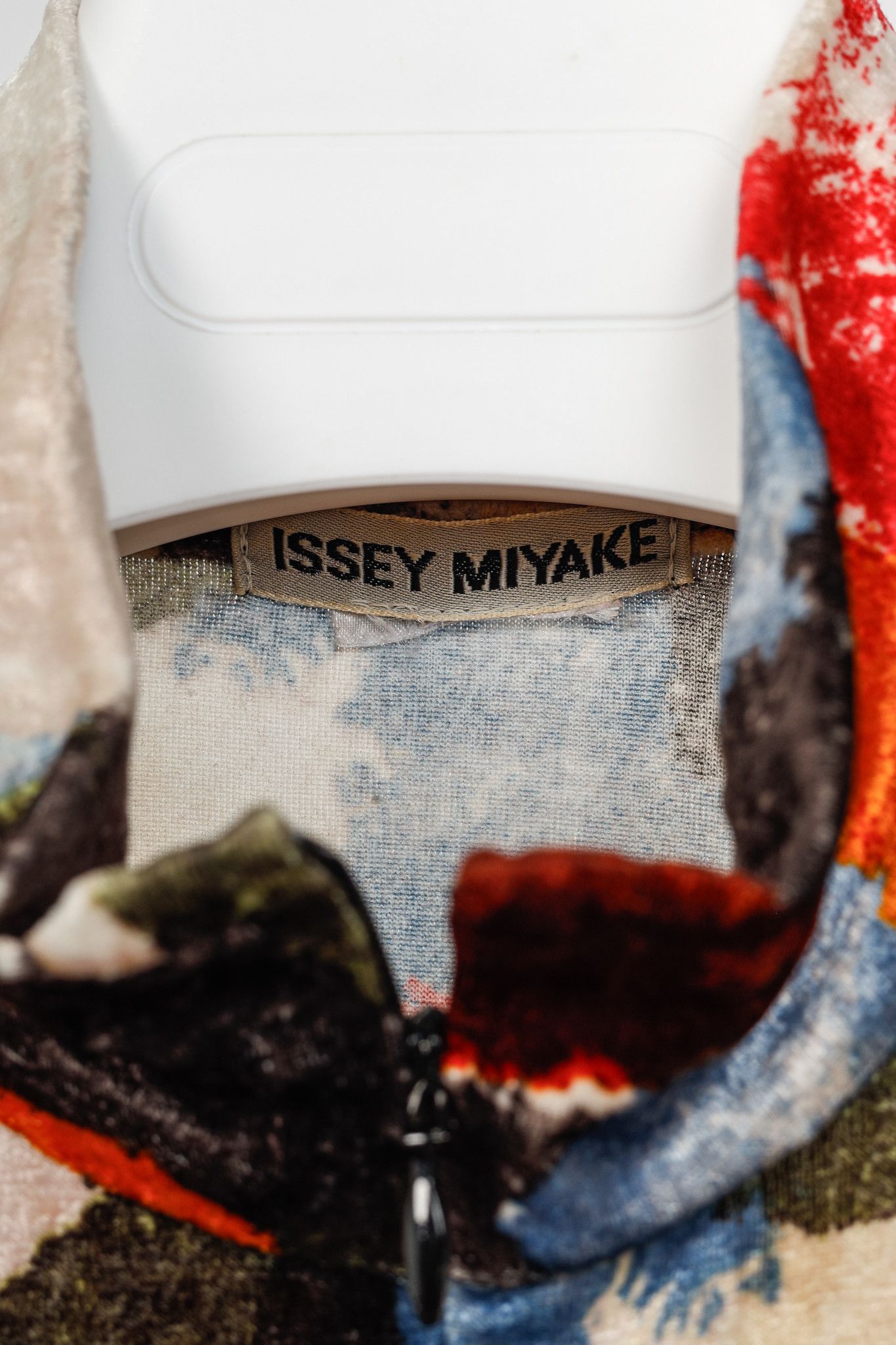 Issey Miyake Issey Miyake AW95 Runway Floral Velvet Turtleneck Top Size M / US 6-8 / IT 42-44 - 4 Thumbnail