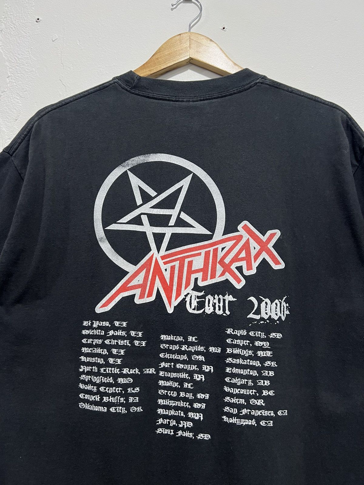 Band Tees × Vintage Vintage Anthrax Band Tour Tshirt Size US L / EU 52-54 / 3 - 8 Thumbnail