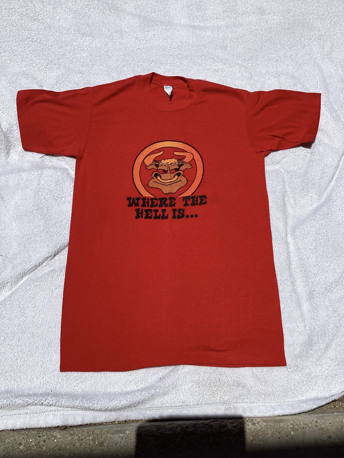 Vintage 80s where the hell is Laughlin Nevada single stitch Vtg Tee Size US M / EU 48-50 / 2 - 1 Thumbnail