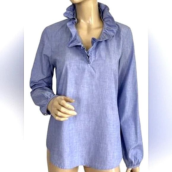 image of Made In USA NWOT Elizabeth Mckay The New Elizabeth Chambray Shirt in Blue, Women's (Size Medium)