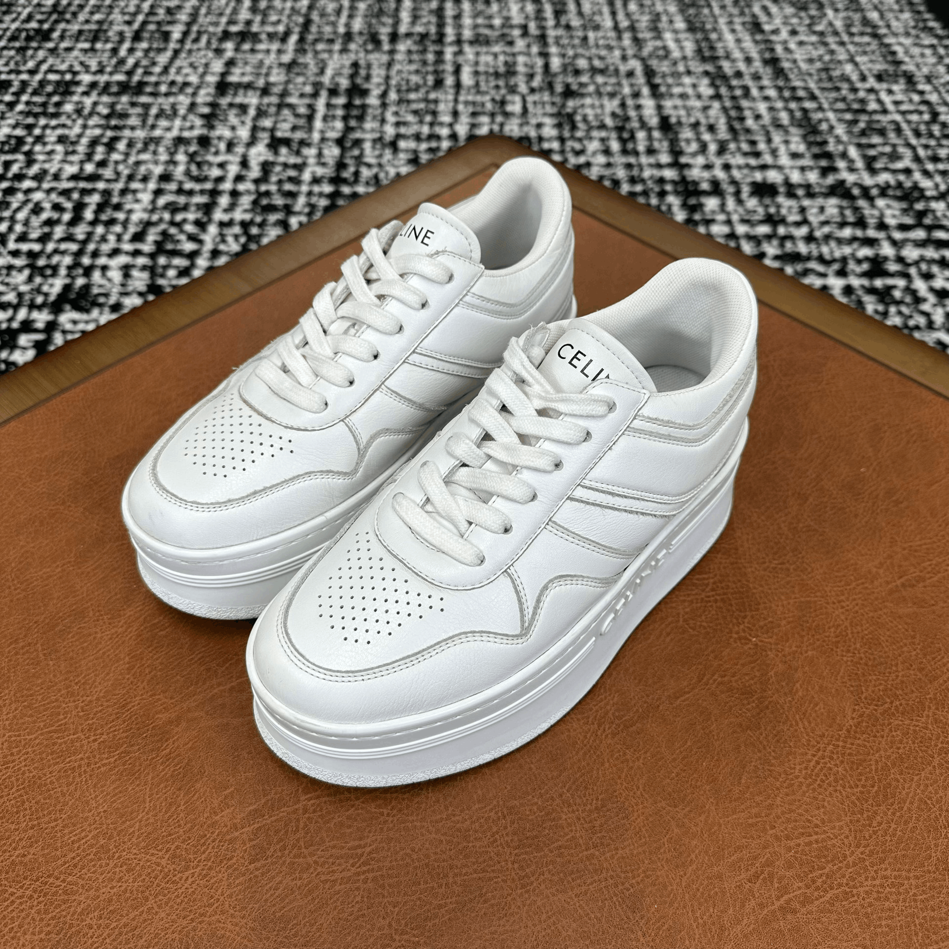 Celine Celine Leather White Lowtop Sneakers it_36 Women Size US 6 / IT 36 - 1 Thumbnail
