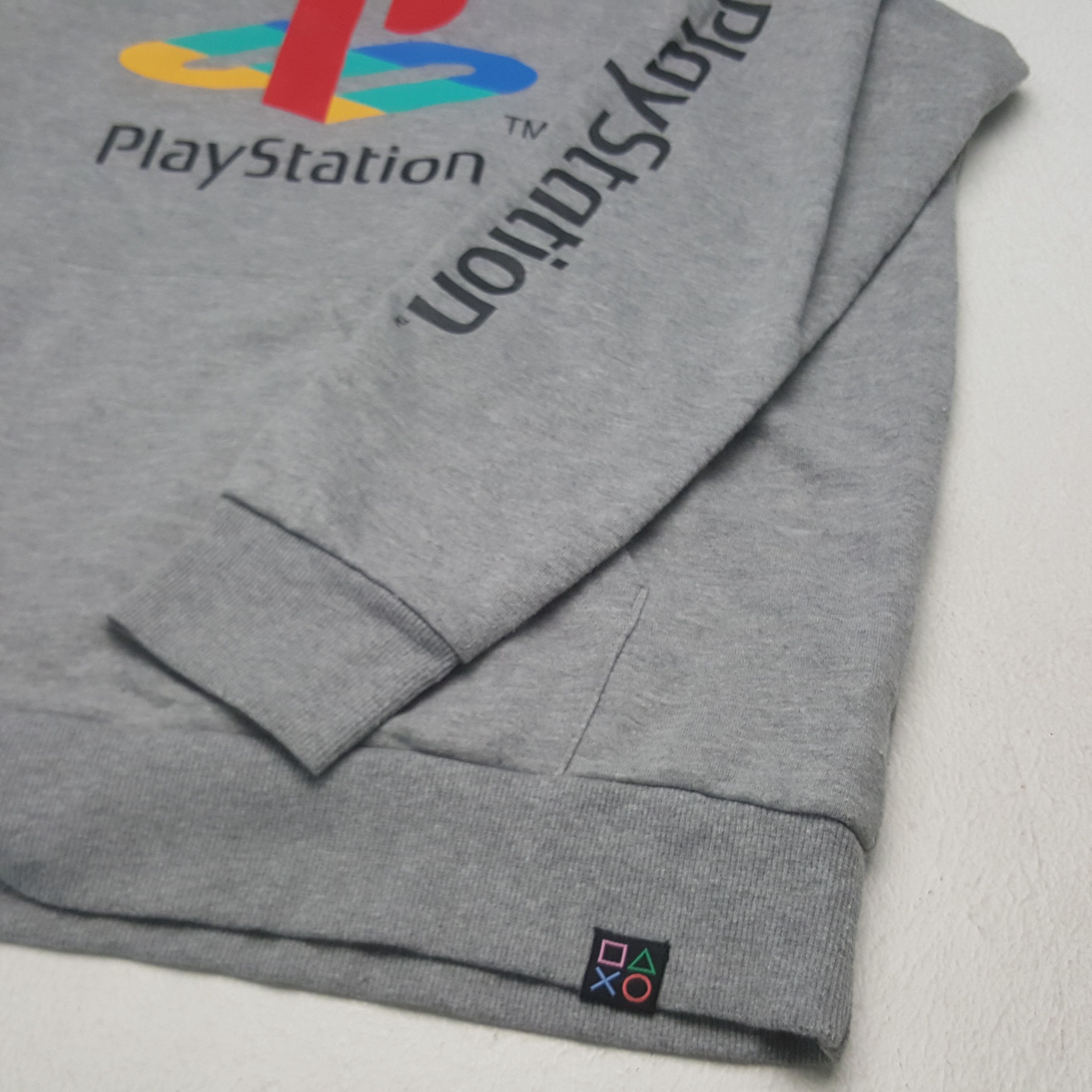 Playstation Vintage Playstation Video Game Promo Hoodies RR14 Size US M / EU 48-50 / 2 - 8 Thumbnail