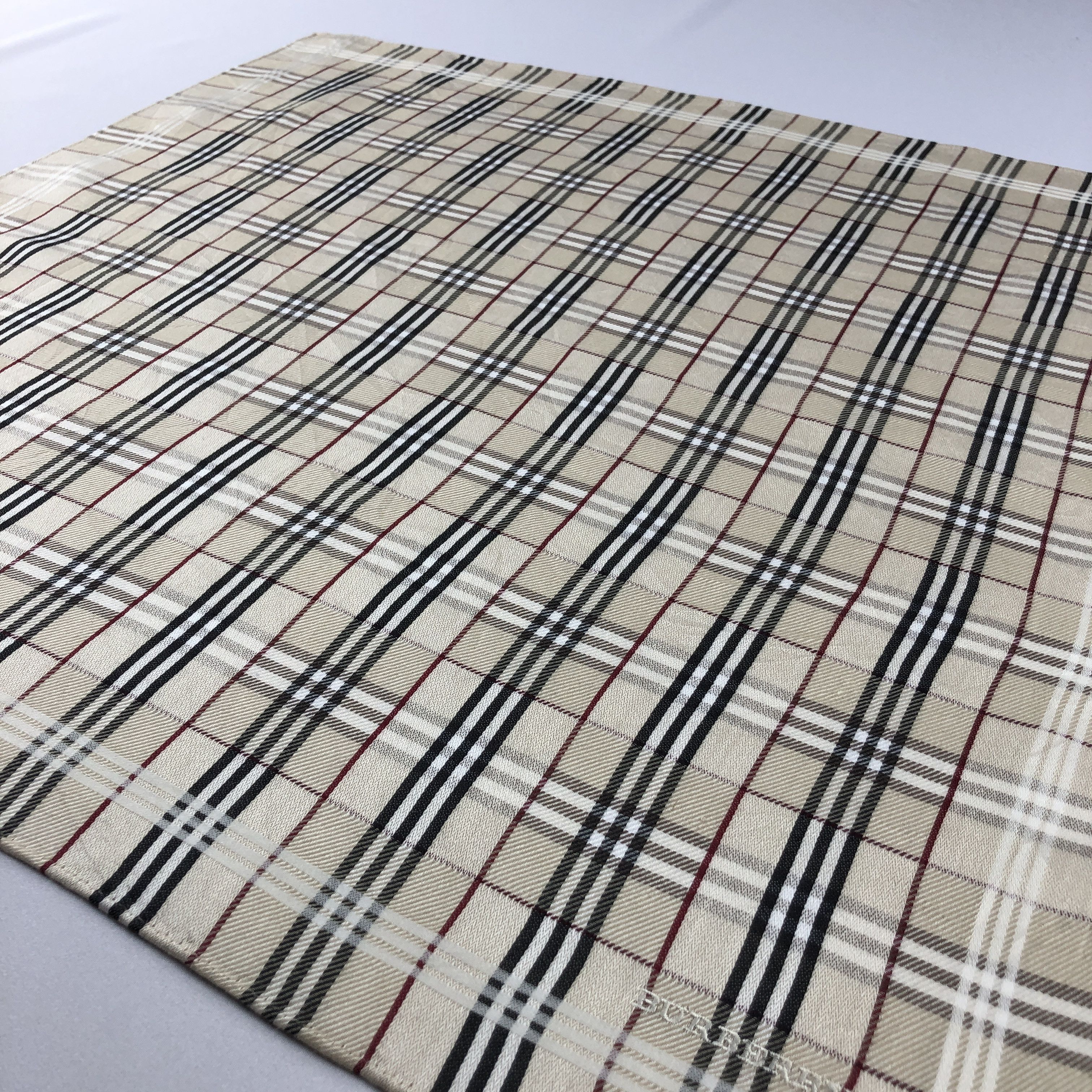 Burberry Burberry Nova Check Handkerchief Neckerchief Bandana H2984 Size ONE SIZE - 2 Thumbnail