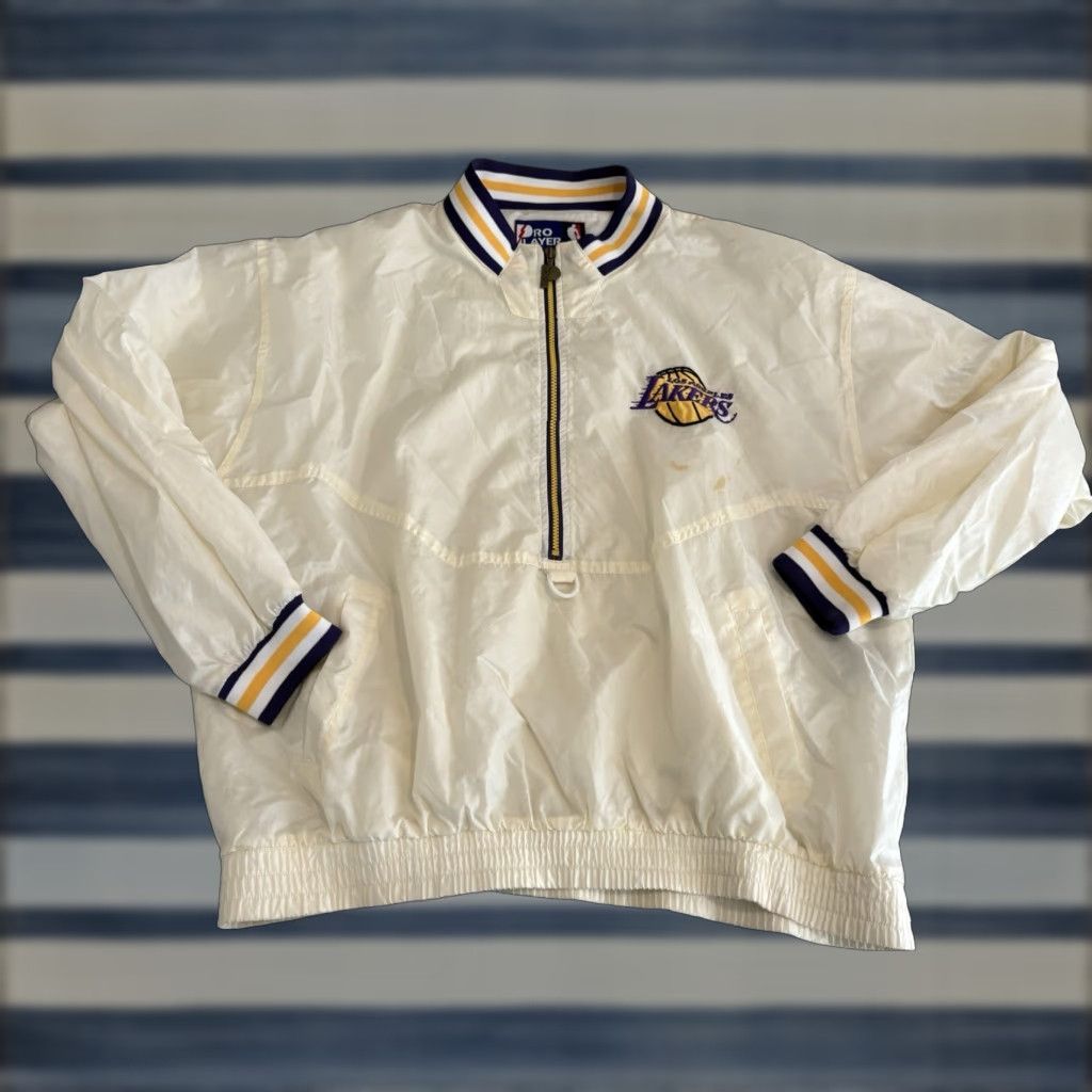 Pro Player VINTAGE Pro Player Los Angeles Lakers NBA Half Zip Windbreaker Jacket 2XL Ivory Mens"} Size US XXL / EU 58 / 5 - 1 Thumbnail