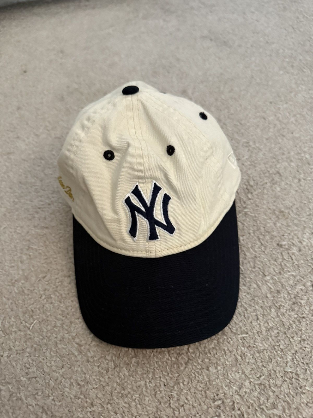 Aime Leon Dore × New Era Aime Leon Dore x New Era Yankees Ballpark Hat (Cream/Navy) Size ONE SIZE - 1 Thumbnail