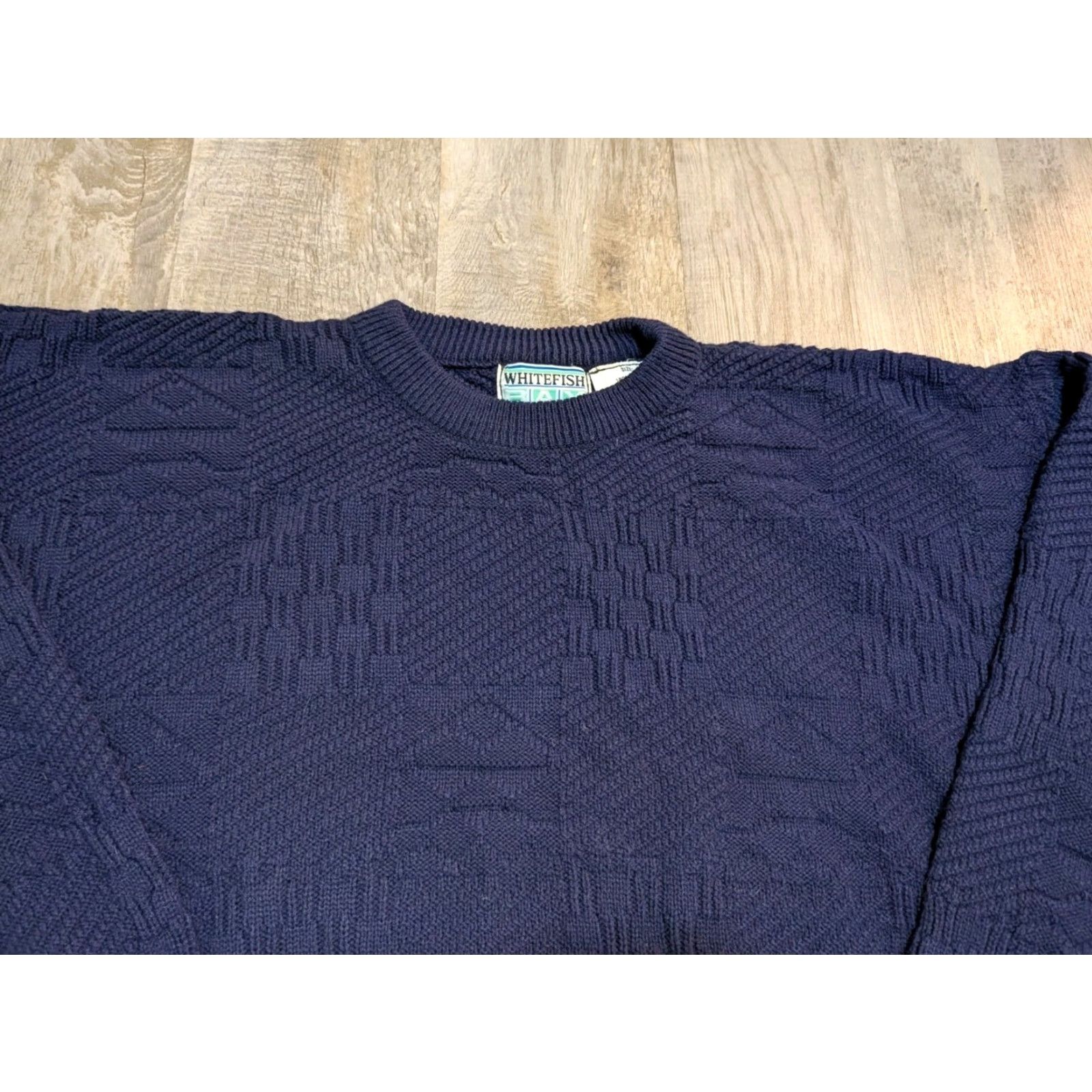 Vintage VINTAGE Whitefish Bay Blue Embossed 3D Mens Knit Sweater Crew Neck Blue Acrylic Hungary Size L Knit Pullover 90s Casual Mens Size US L / EU 52-54 / 3 - 2 Thumbnail
