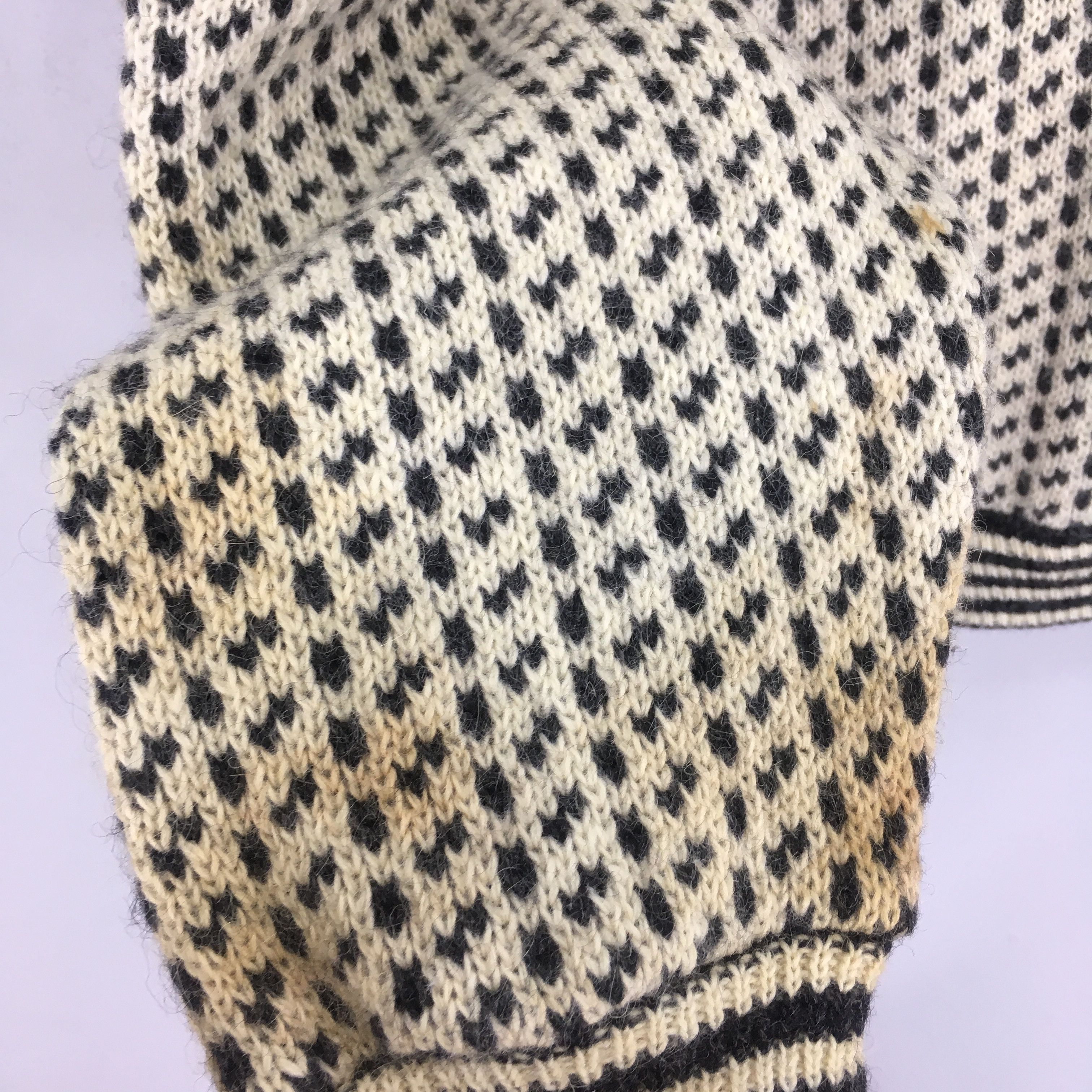 L.L. Bean Vintage 90's LL Bean Usa White Black Wool Sweatshirt - 604 Size US L / EU 52-54 / 3 - 10 Thumbnail