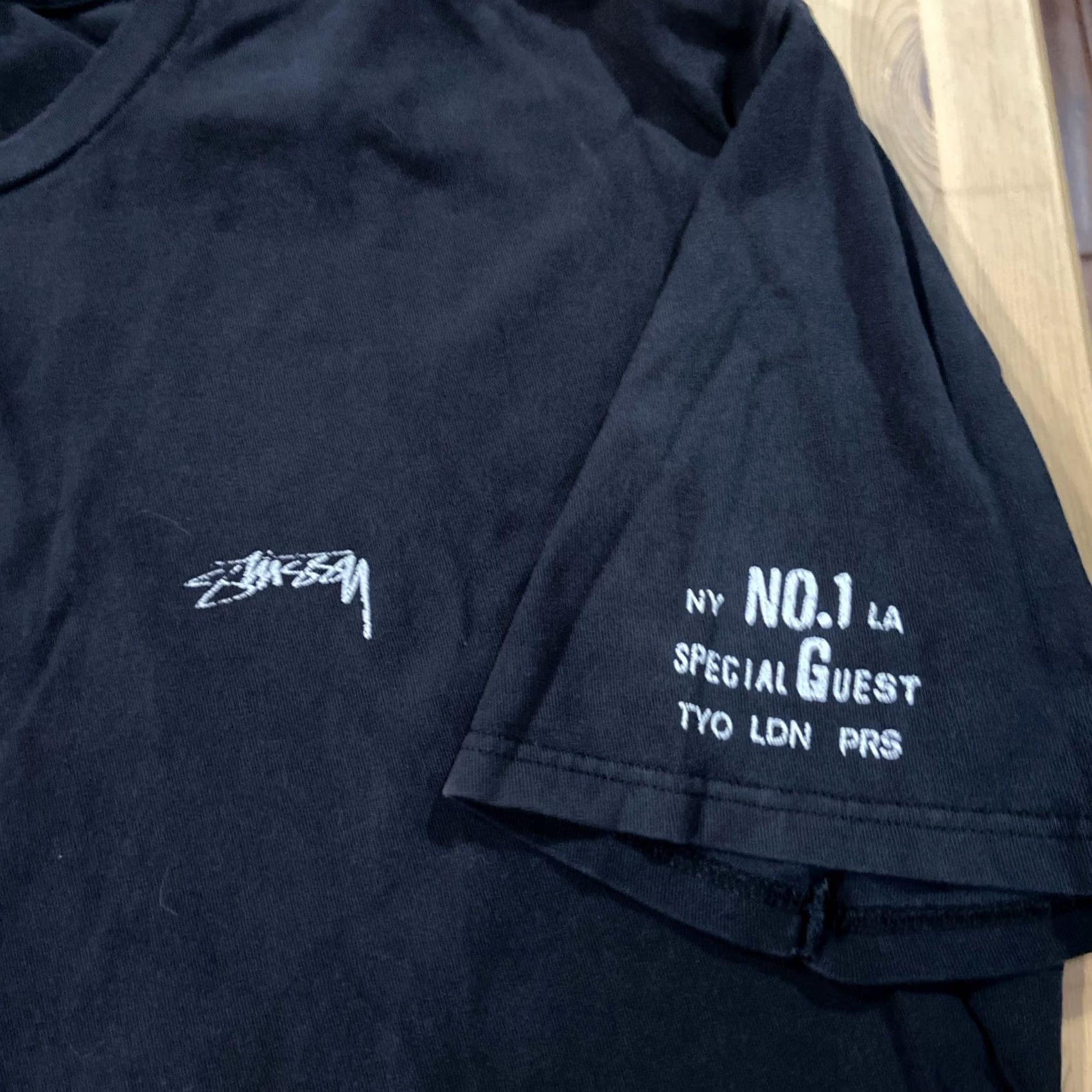 Vintage VINTAGE Stussy Shirt Mens XL Black Floral No.1 Special Guest Logo Crew Neck Short Sleeve Regular T-Shirt Size US XL / EU 56 / 4 - 3 Thumbnail