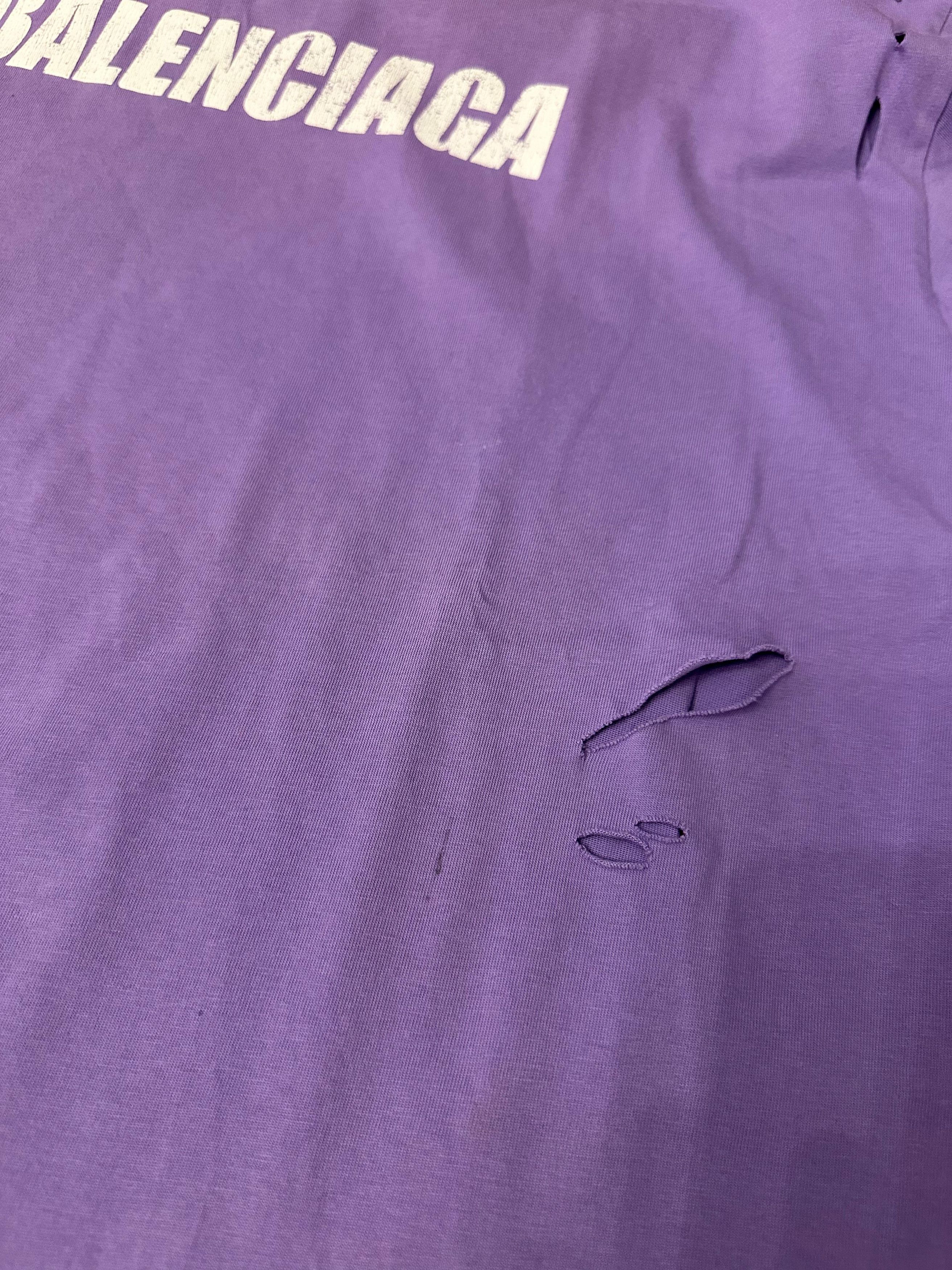 Balenciaga CC000013 Balenciaga Logo Destroyed T-Shirt in Purple Size US L / EU 52-54 / 3 - 11 Thumbnail