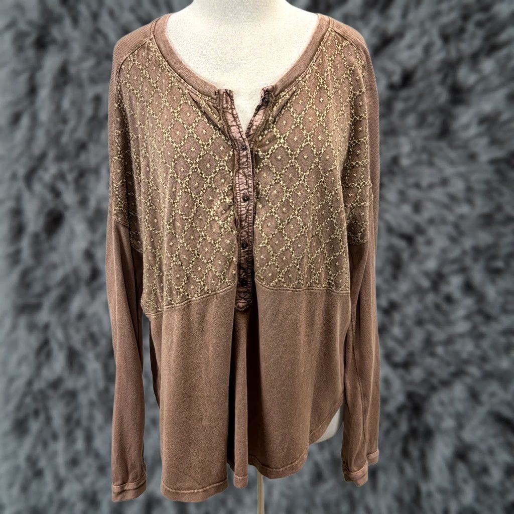 Free People Free People We The Free Free Spirit Henley Tunic Boho Embroider Top Oversized M Brown/pink Geometric Casual Sleeve Mens Women Girls Size M / US 6-8 / IT 42-44 - 1 Thumbnail