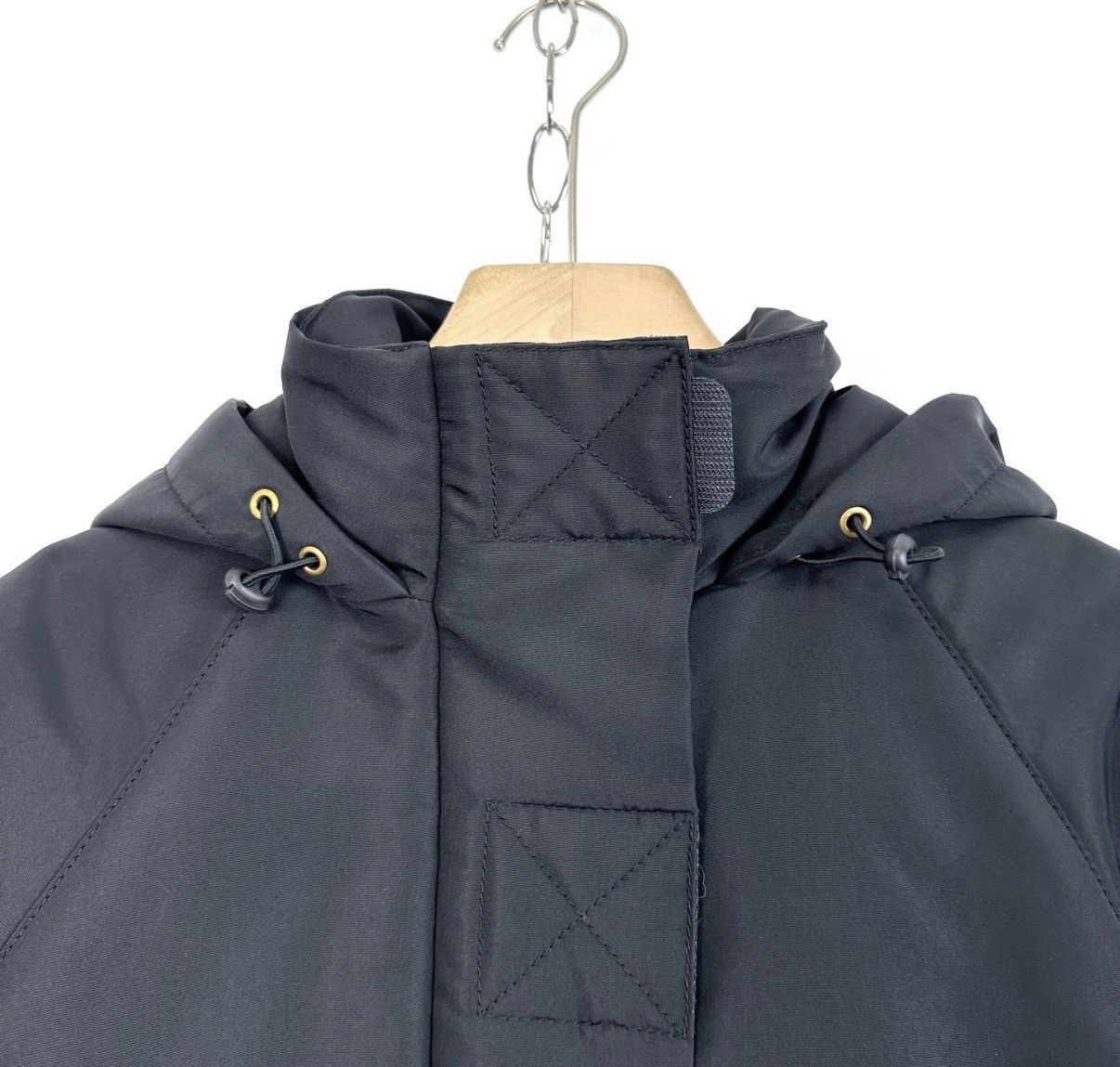 Gucci Gucci Gold Thread Embroidered Logo Hooded Cotton Jacket K12 Size XS / US 0-2 / IT 36-38 - 3 Thumbnail