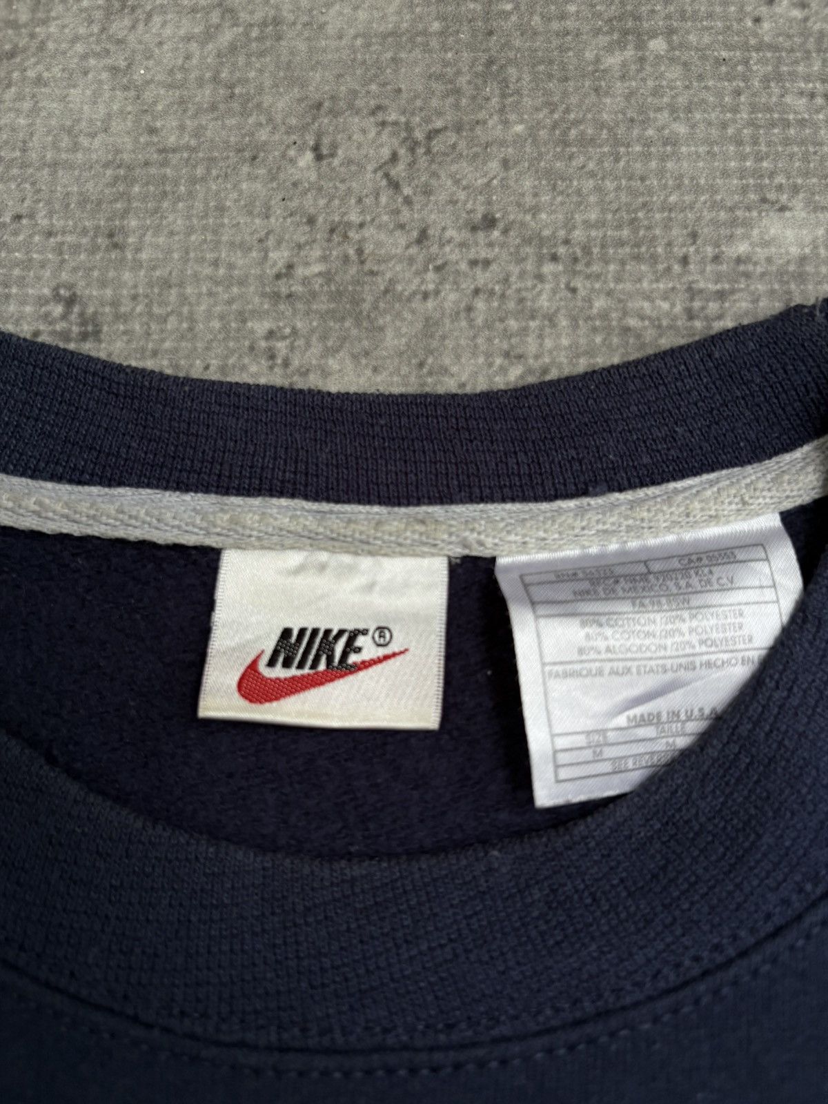 Nike SWEATER NIKE CENTER LOGO OVAL Size US M / EU 48-50 / 2 - 3 Thumbnail