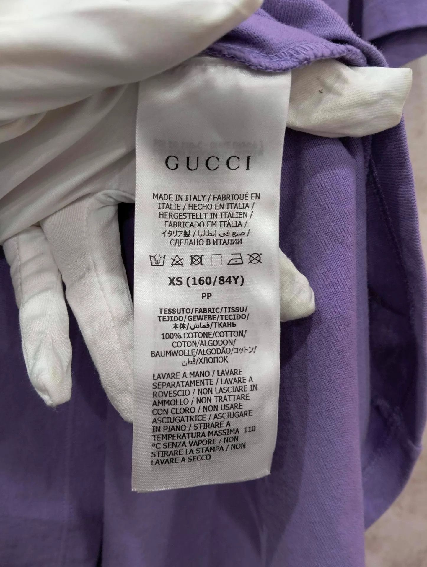 Gucci GUCCI Cherry Print Logo Short Sleeve T-Shirt XS Size US XS / EU 42 / 0 - 5 Thumbnail