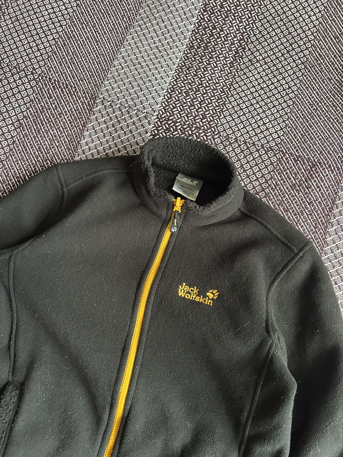 Jack Wolfskin Vintage Jack Wolfskin Fleece Jacket Big Logo Women Size XS/S Size S / US 4 / IT 40 - 4 Thumbnail