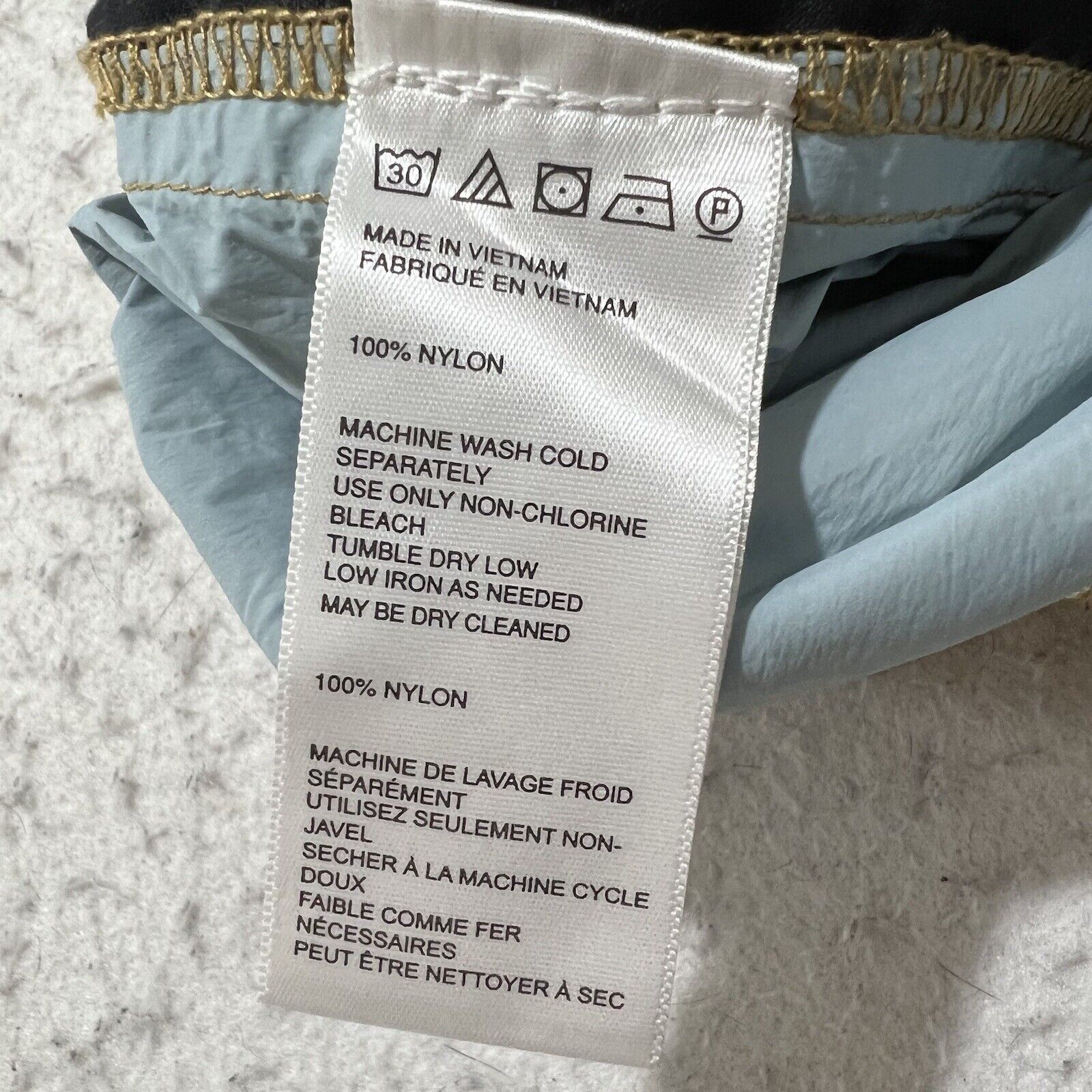Urban Outfitters Urban Outfitters XS X-Small Gold Shiny Metallic Jogger Pants Size 26" / US 2 / IT 38 - 11 Thumbnail