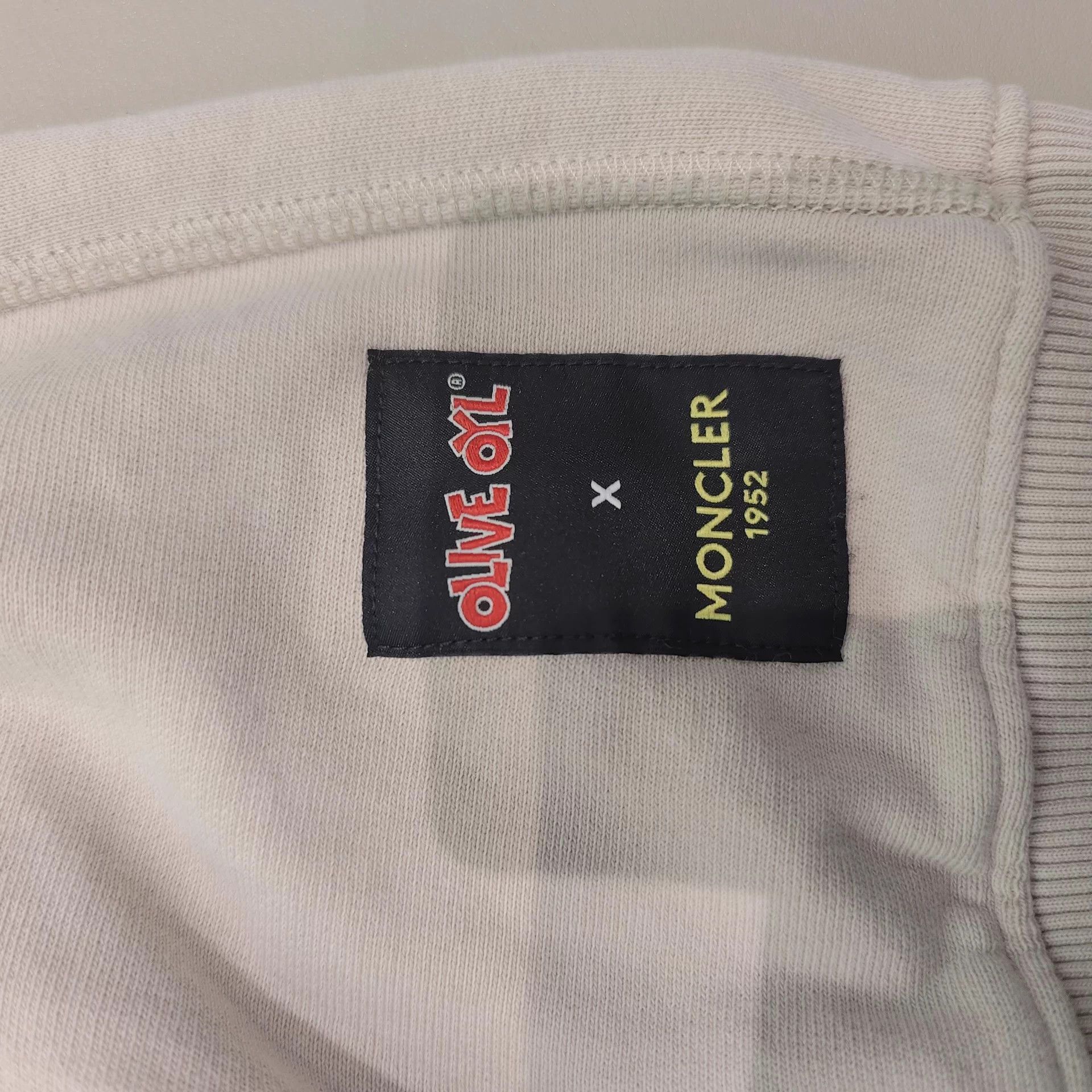 Moncler Moncler x Popeye Sweatshirt XL - 95%+ Condition Size XXS / US 00 / IT 34 - 4 Thumbnail