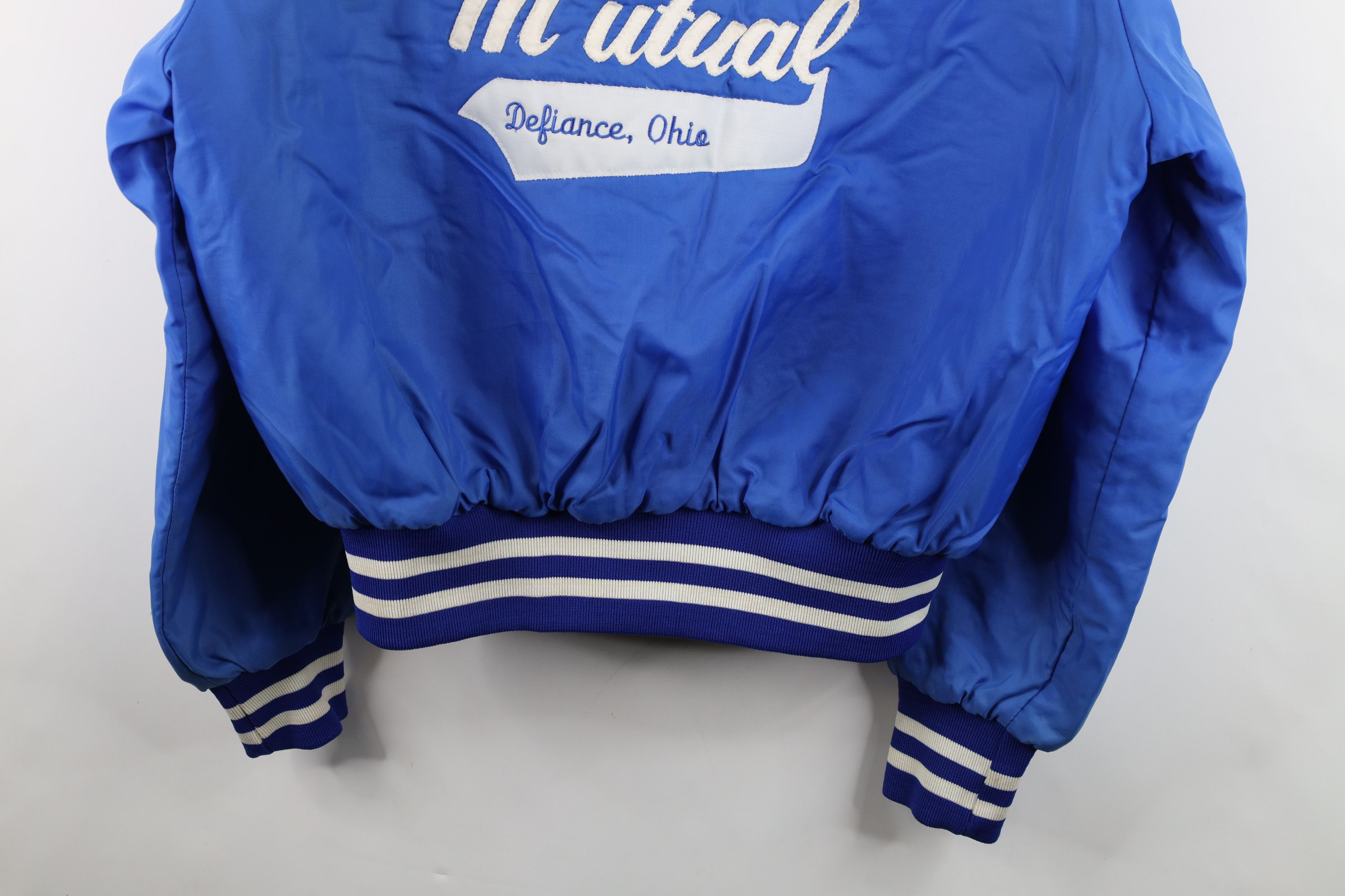 Vintage Vintage 80s Northwestern Mutual Quilted Bomber Jacket USA Size US XL / EU 56 / 4 - 16 Thumbnail
