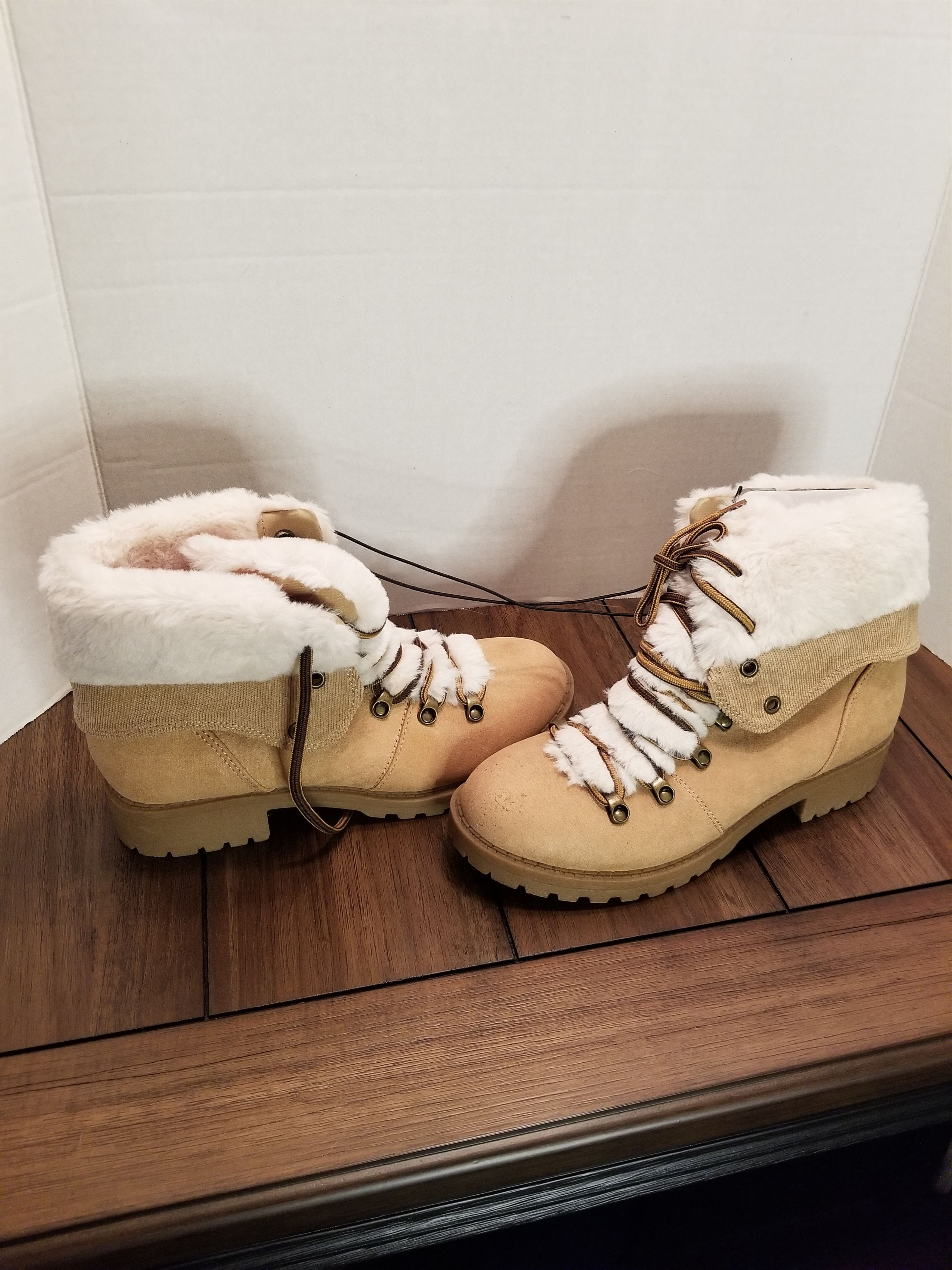 Other Pop Kraft Women's Hiking Boots w/ Faux Fur - Size 8M NWOT Size US 8 / IT 38 - 4 Thumbnail