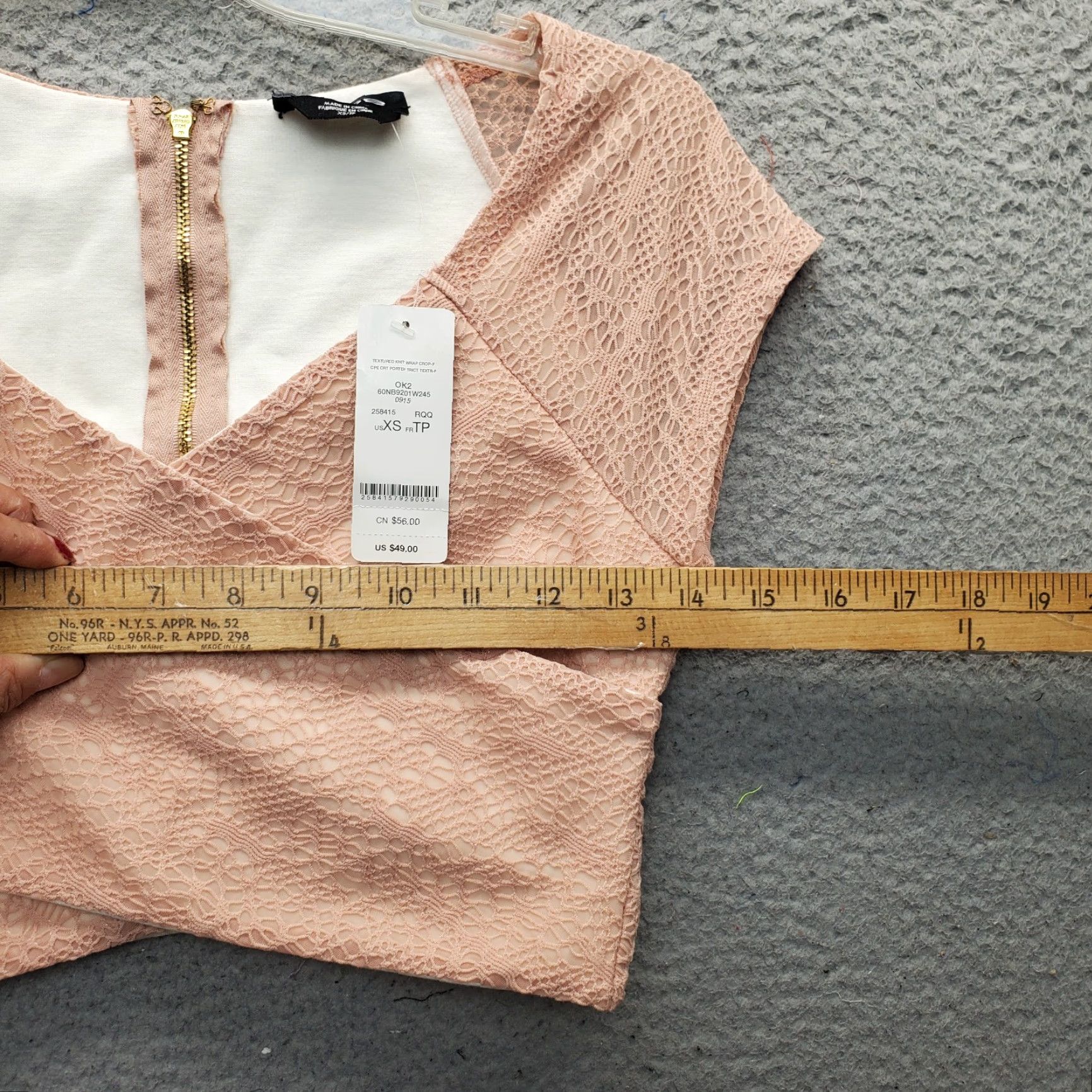Bebe Bebe Womens XS Pink Cropped Wrap Top Sleeveless Zip Back Textured Solid Blouse Size XS / US 0-2 / IT 36-38 - 4 Thumbnail