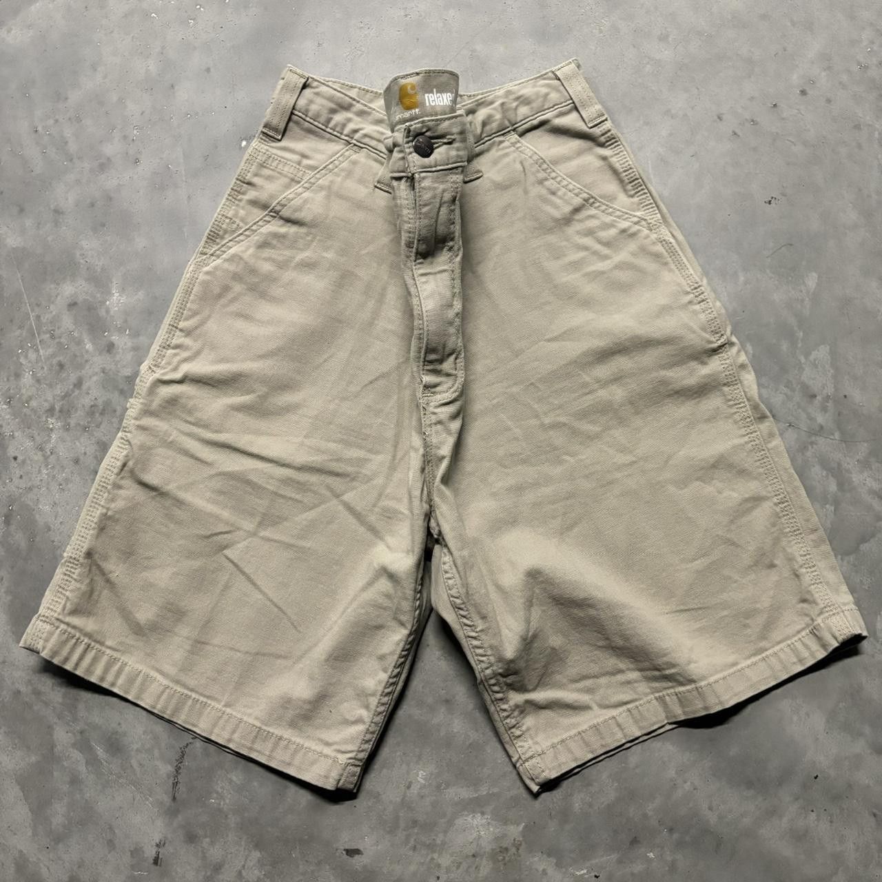 Vintage Khaki Carhartt Workwear Skater Essential Shorts!