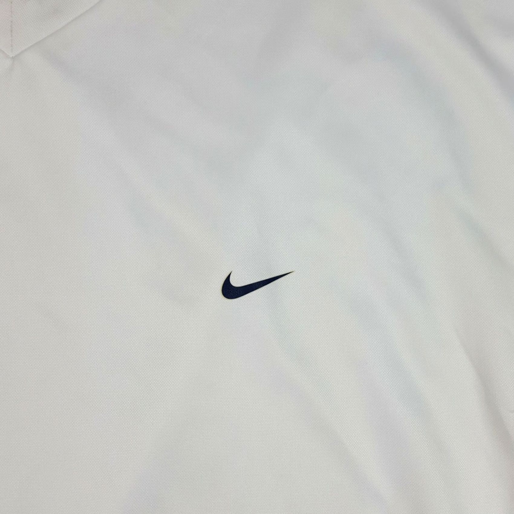 Nike VINTAGE Nike Swoosh Logo T-Shirt Adult Men 2XL White Athletic Retro 90s Sports Shirt Size US XXL / EU 58 / 5 - 3 Thumbnail