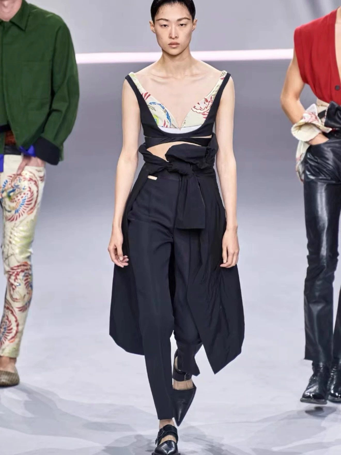 Haider Ackermann Haider Ackermann show women's casual pants 100% wool '20 SS Size 26" / US 2 / IT 38 - 1 Thumbnail