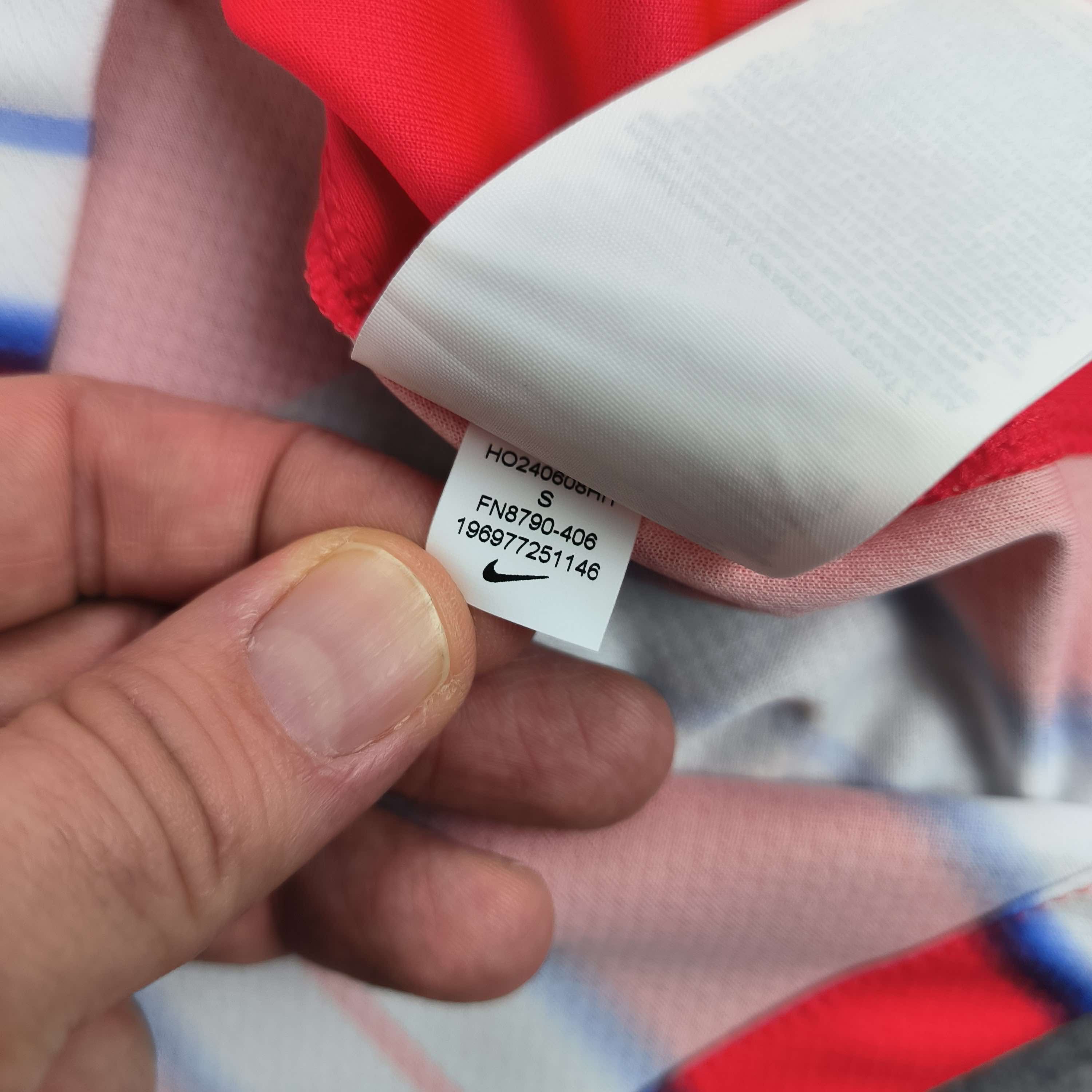 Nike NEW Atletico Madrid 2024-25 home Alvarez football jersey S Size US S / EU 44-46 / 1 - 7 Thumbnail