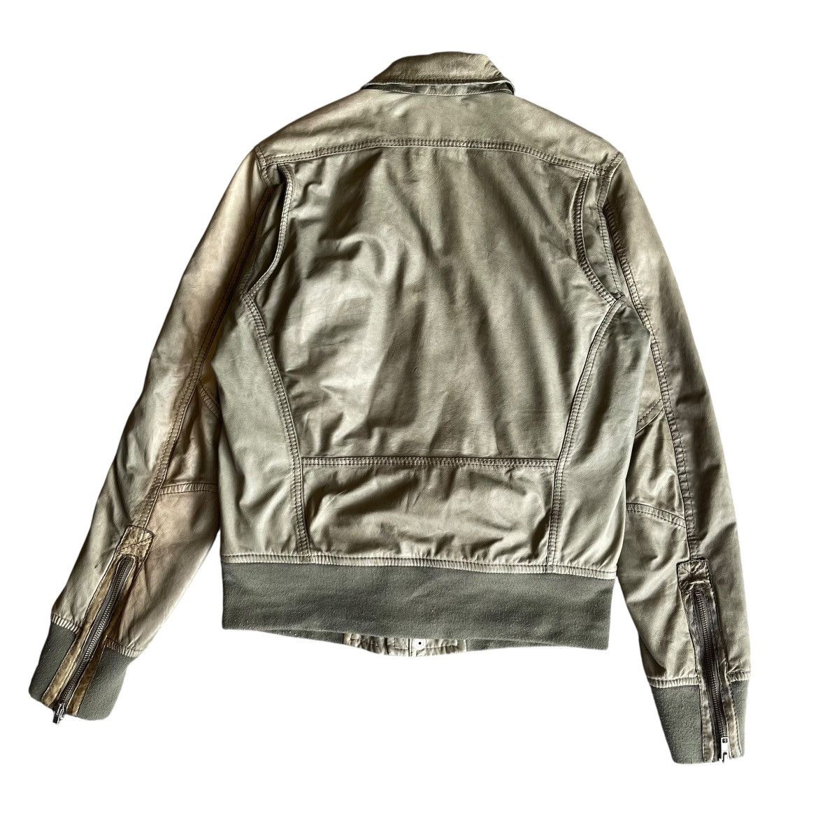 Diesel Diesel Leather Jacket Classic Vintage Prefer Size S to M Size US M / EU 48-50 / 2 - 2 Thumbnail