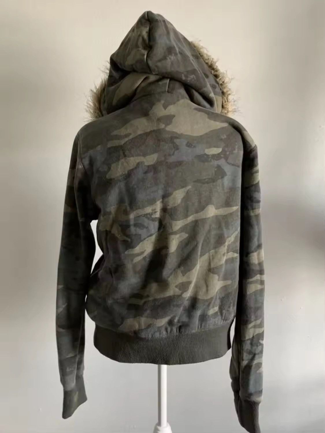 Japanese Brand Retro Camouflage Fur Collar Zipper Hoodie Size L / US 10 / IT 46 - 3 Thumbnail