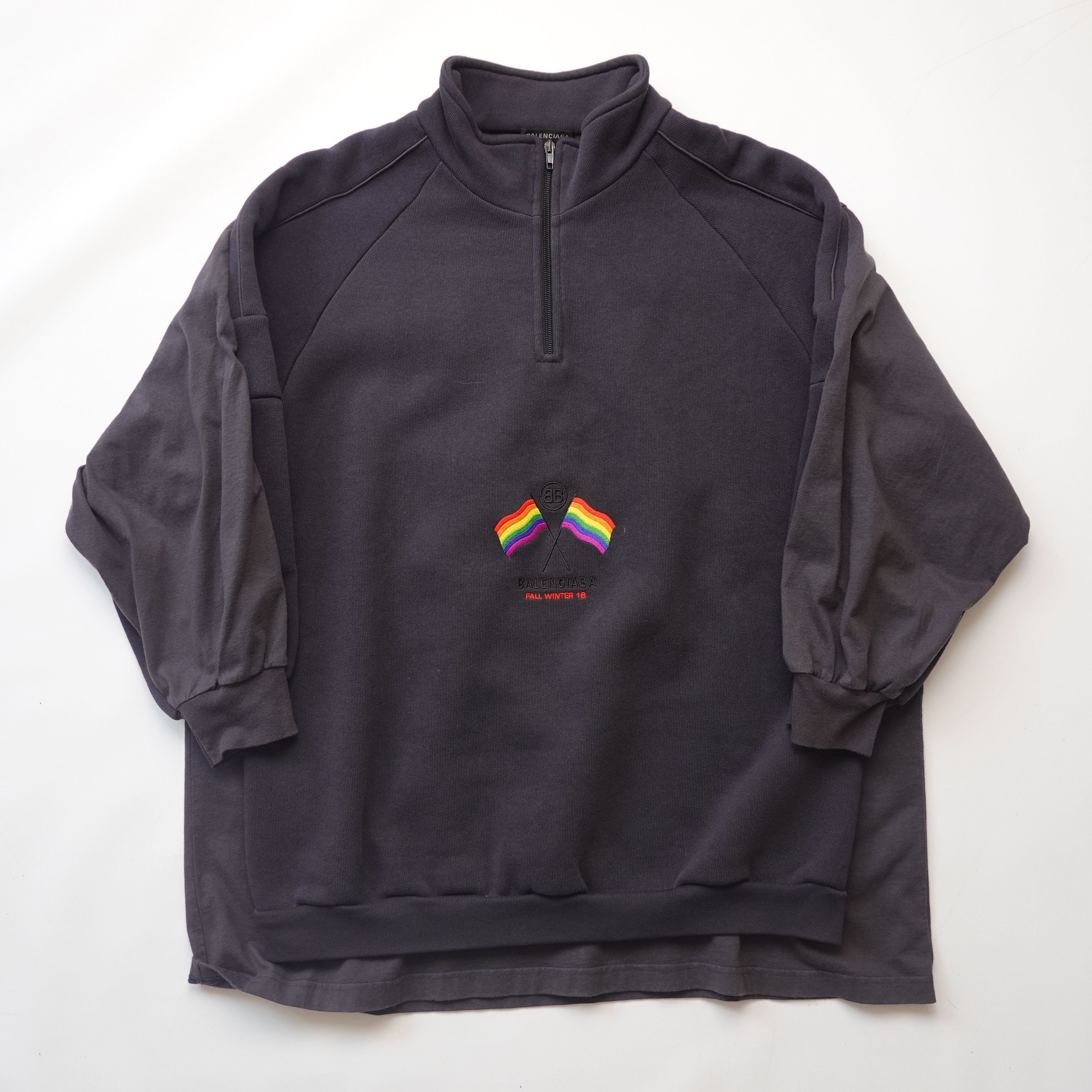 Balenciaga FW18 Balenciaga Oversized Sweater - Size XS Size US XS / EU 42 / 0 - 1 Thumbnail