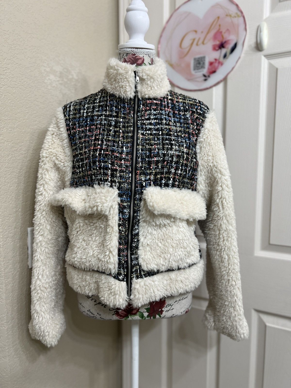 Kendall And Kylie Kendall & Kylie cream and black teddy jacket size S Size S / US 4 / IT 40 - 1 Thumbnail