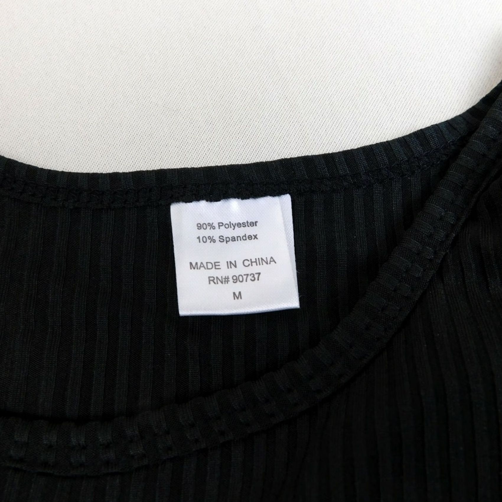Vintage Style 5 Wireless Ribbed Tank-Style Sport Bra Shirt Womens M Black Pink Medium 2pc Sports Bra Racerback Pullover Full Coverage Size ONE SIZE - 5 Thumbnail