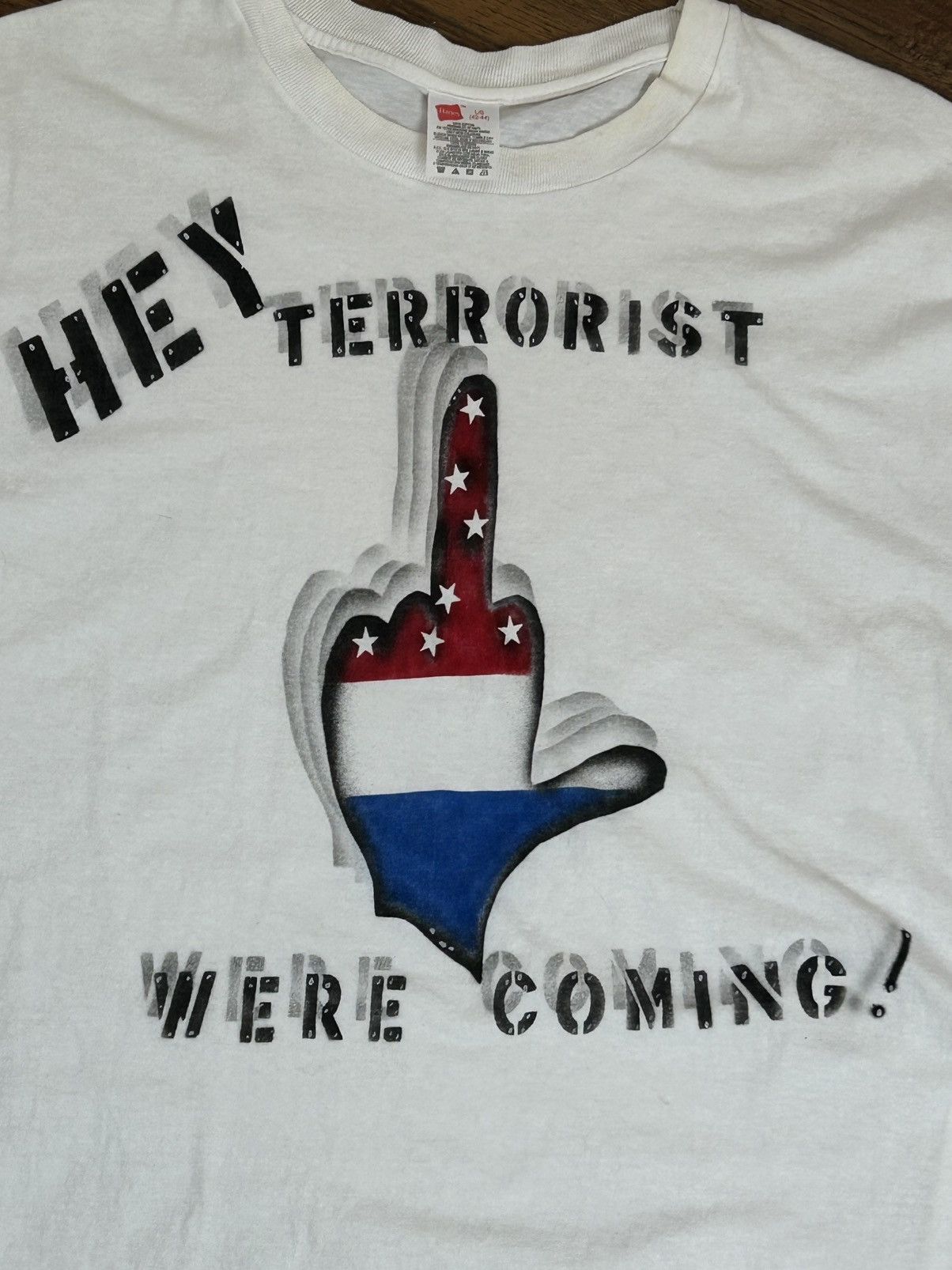 Vintage Early Y2K 🇺🇸 Post/911 Single Stitch political T-shirt Size US L / EU 52-54 / 3 - 4 Thumbnail
