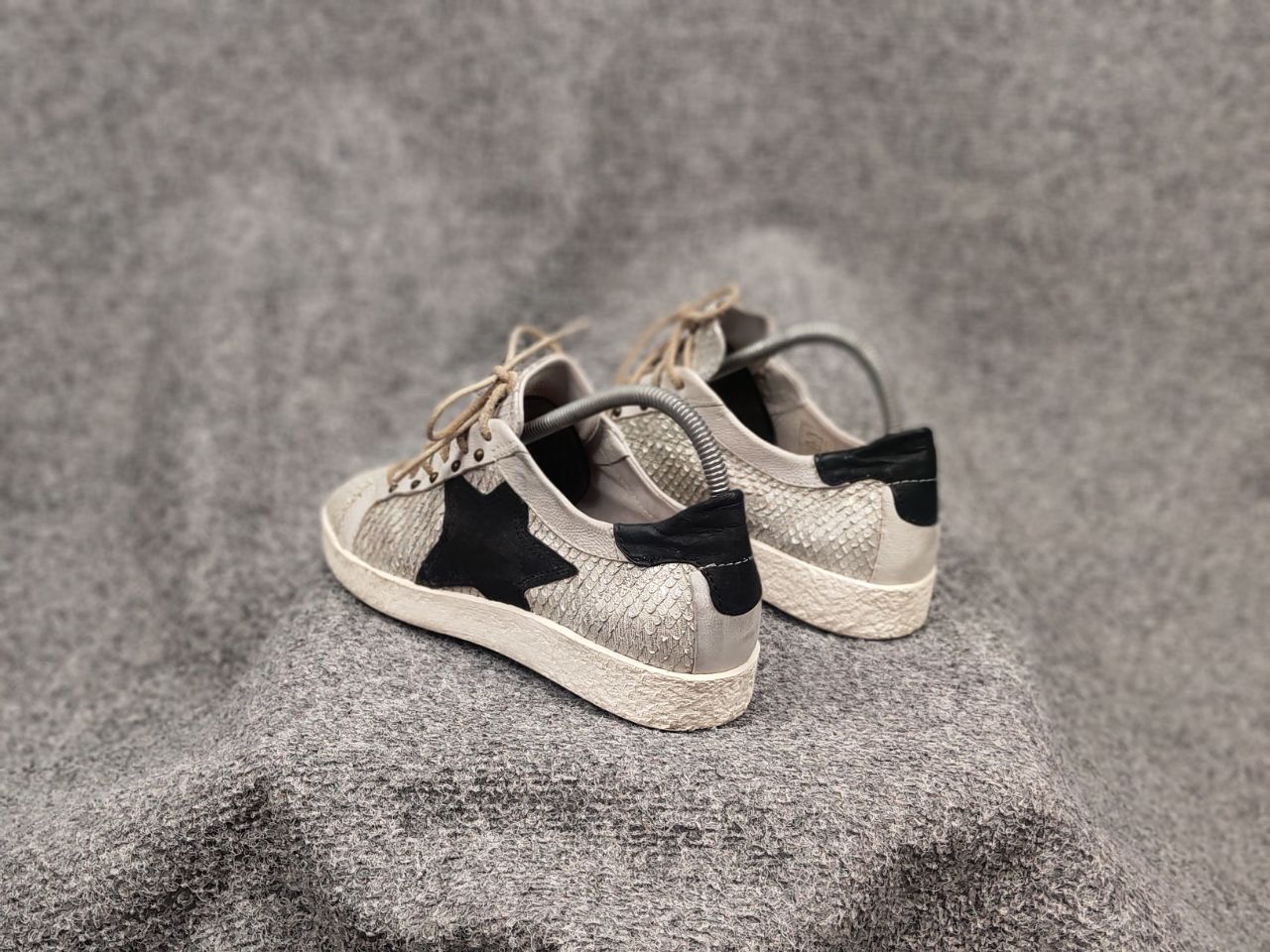 A.S.98 A.S.98 Airstep Design Silver Leather Low Top Lace Sneakers Size US 9 / IT 39 - 11 Thumbnail