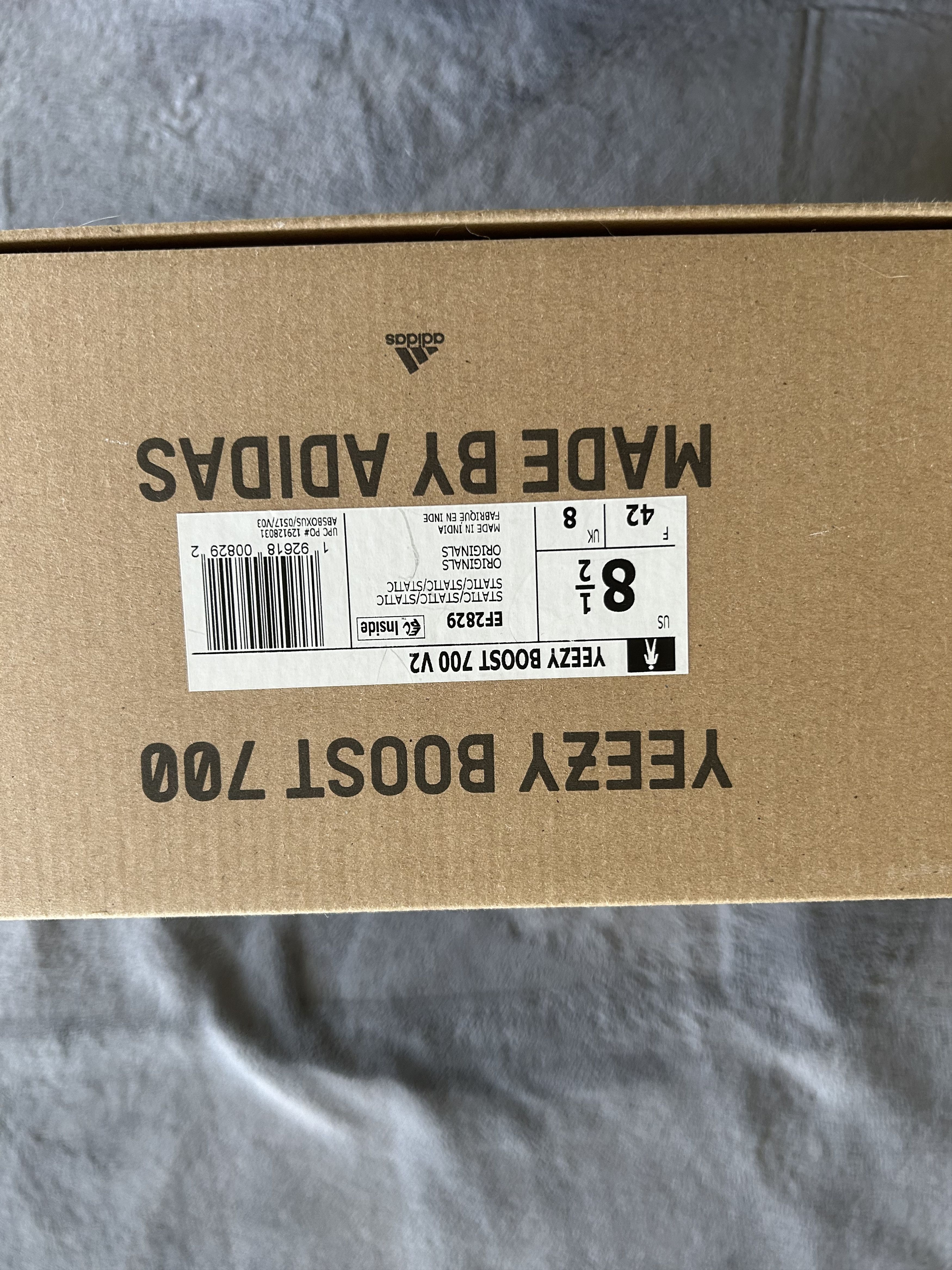 Adidas × Kanye West × Yeezy Yeezy 700v2 Static Size US 8.5 / EU 41-42 - 7 Thumbnail