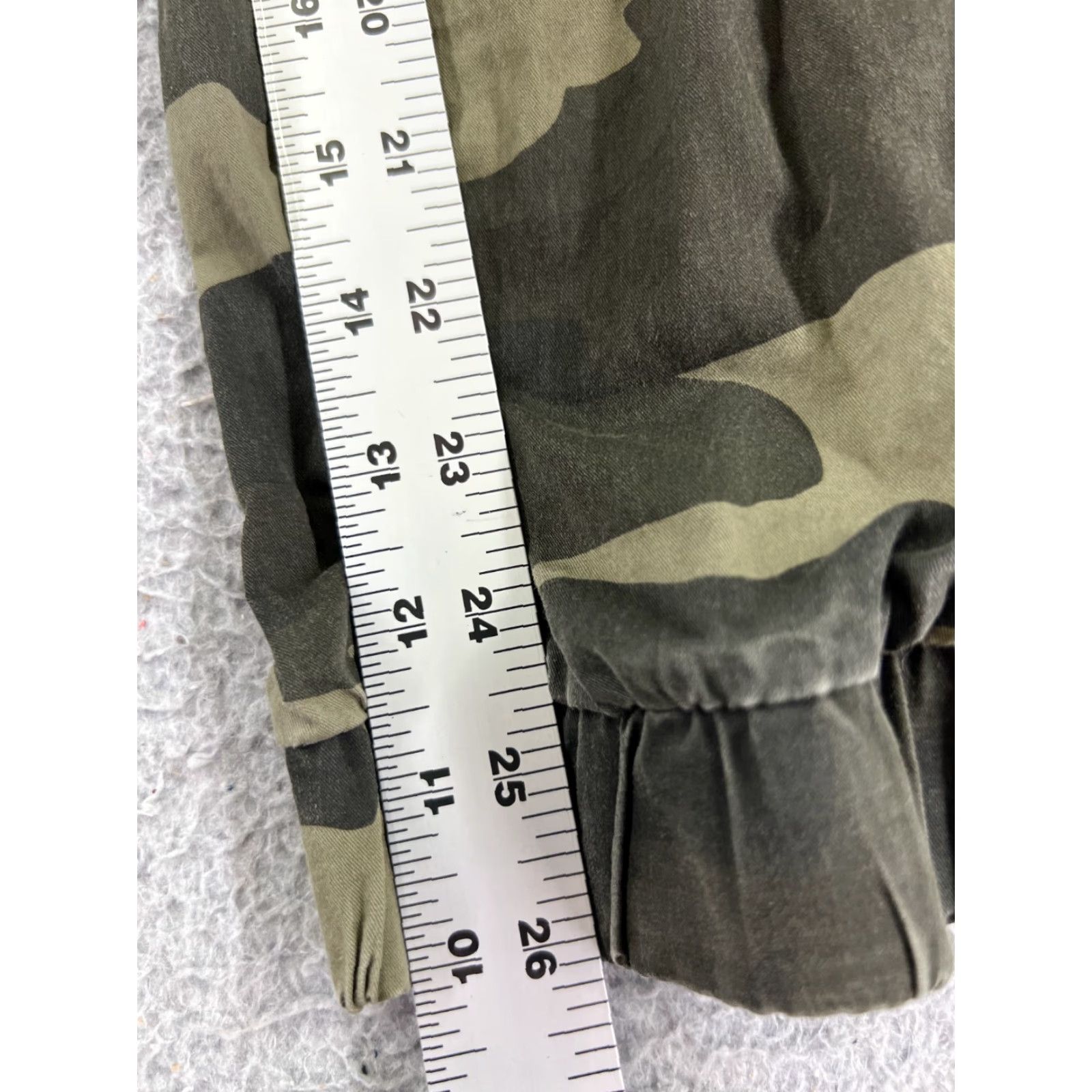Cotton On Cotton On Jeans Womens Large Green Woodland Camo Jogger Cargo Denim 5-Pocket Regular Stretch Size 36" / US 14 / IT 50 - 6 Thumbnail