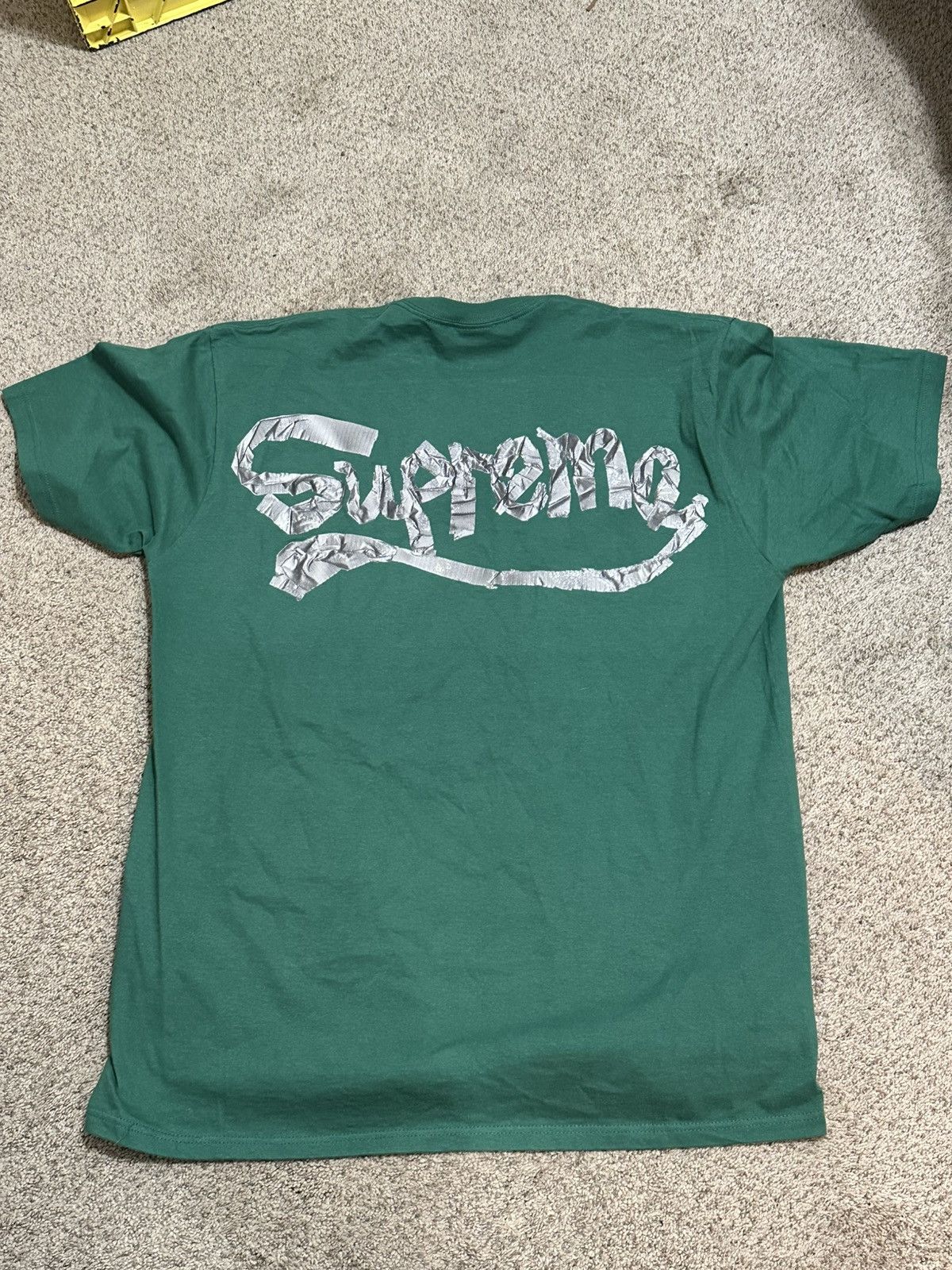 Supreme Supreme Green “Tape” T-Shirt XL Size US XL / EU 56 / 4 - 2 Thumbnail