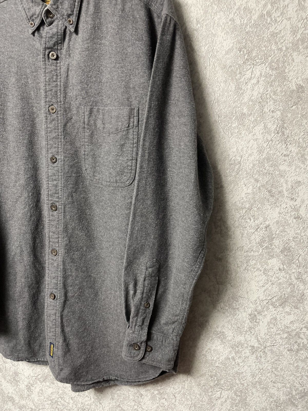 Woolrich Woolen Mills Woolrich Heavyweight Grey Shirt Button-Down Outdoor Heritage Size US L / EU 52-54 / 3 - 5 Thumbnail