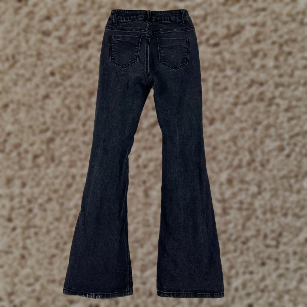 Vintage VINTAGE Indigo Rein Jeans Womens 3 Black Denim Flared Distressed Cotton Blend Hook: Zip, Logo Size 26" / US 2 / IT 38 - 1 Thumbnail