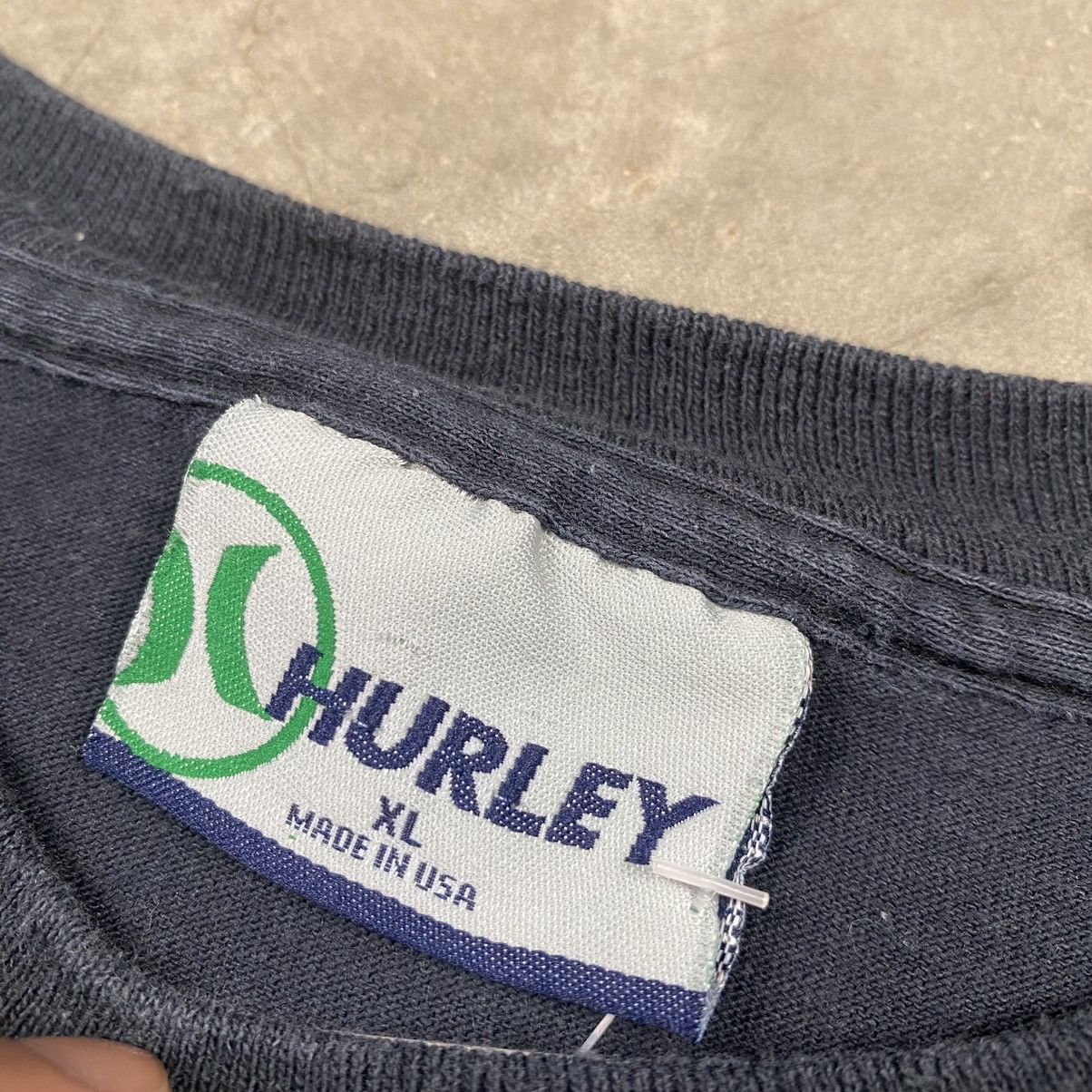 Hurley × Vintage y2k Hurley Surf 3D Tee Size US XL / EU 56 / 4 - 5 Thumbnail