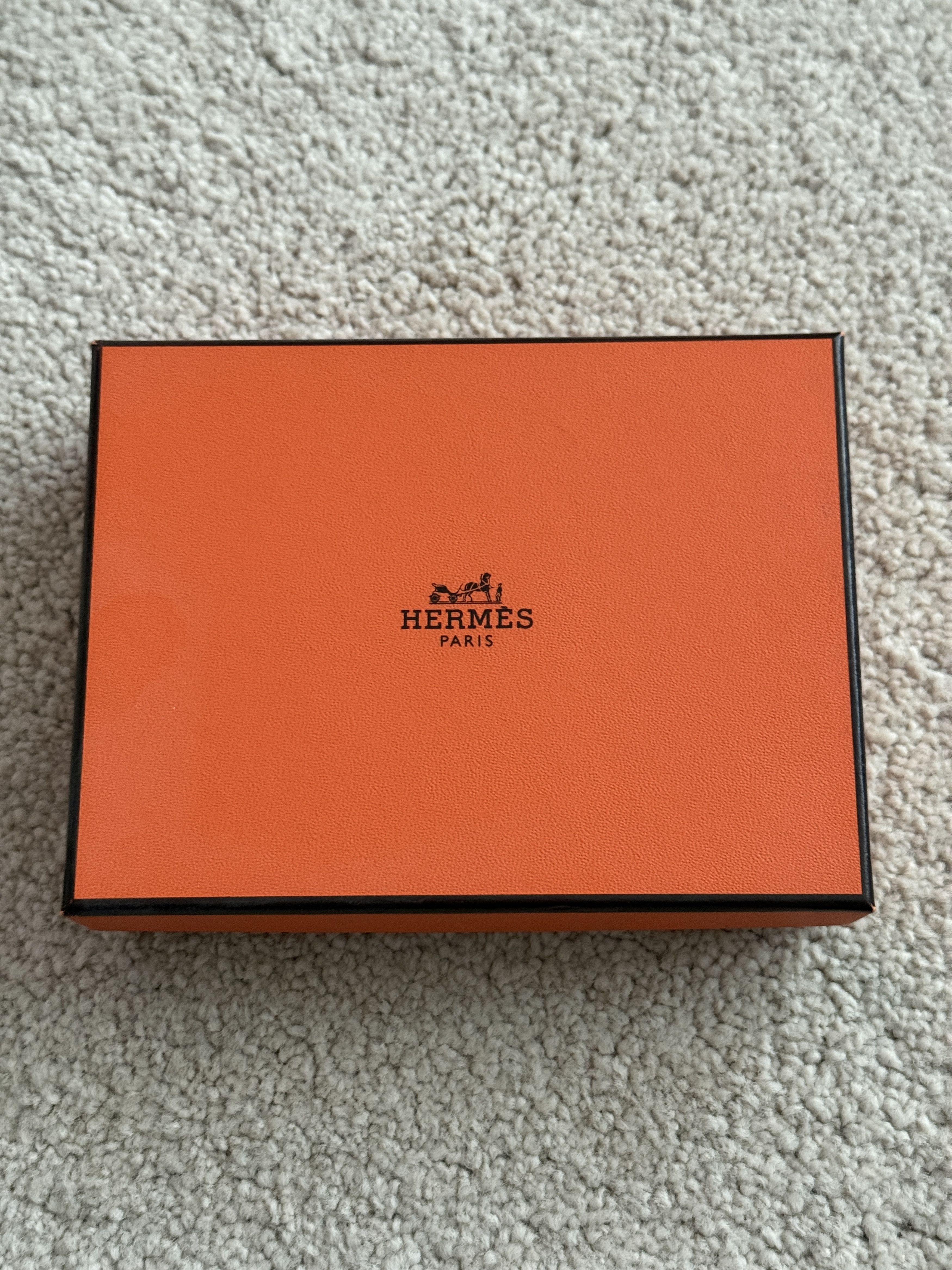 Hermes Authentic Hermes Small Gift Box - approx 4.5 x 6 inches Size ONE SIZE - 1 Thumbnail