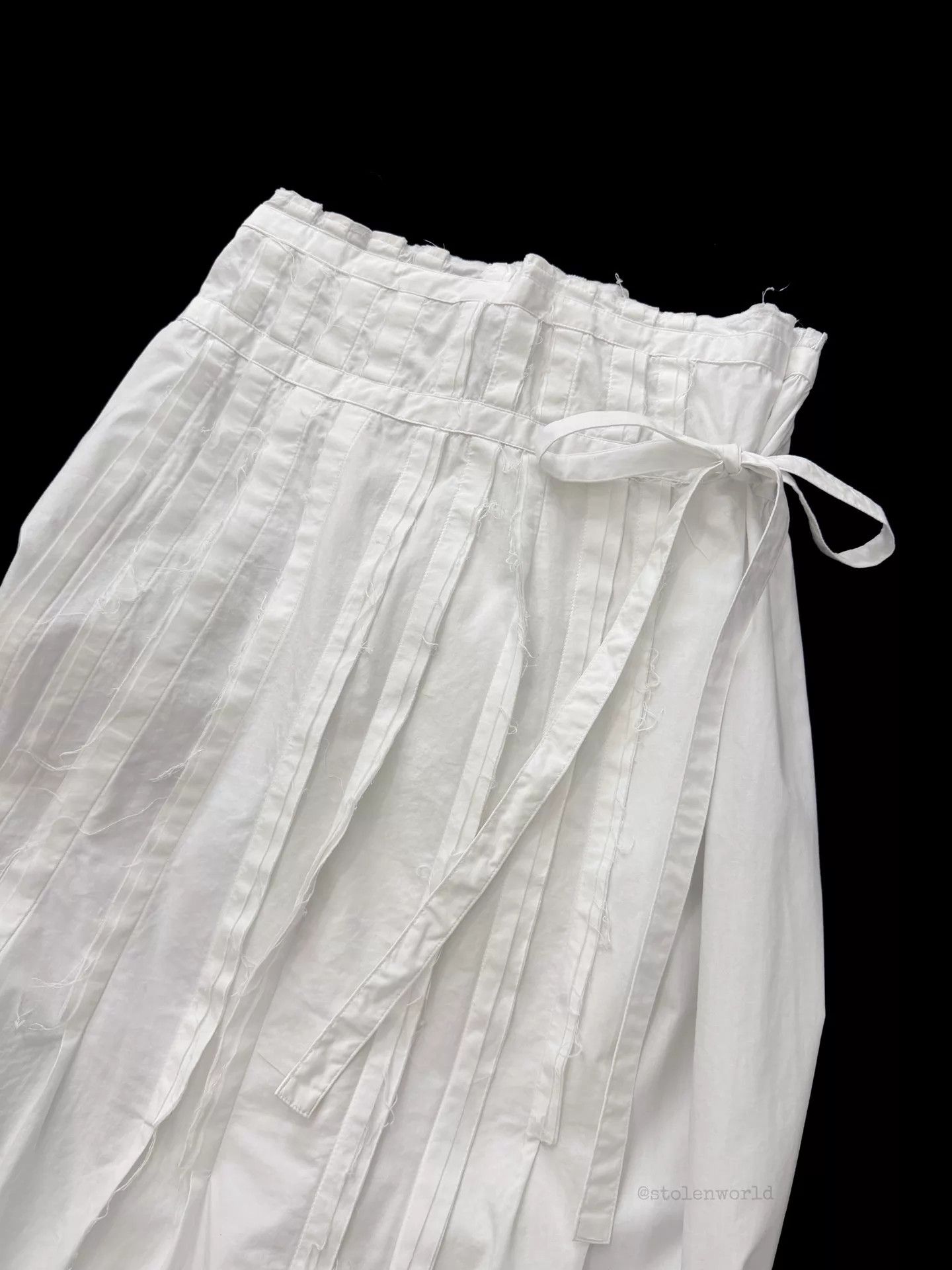 Comme des Garcons Comme des Garçons White Pleated Tie Wrap Skirt Size 27" / US 4 / IT 40 - 2 Thumbnail