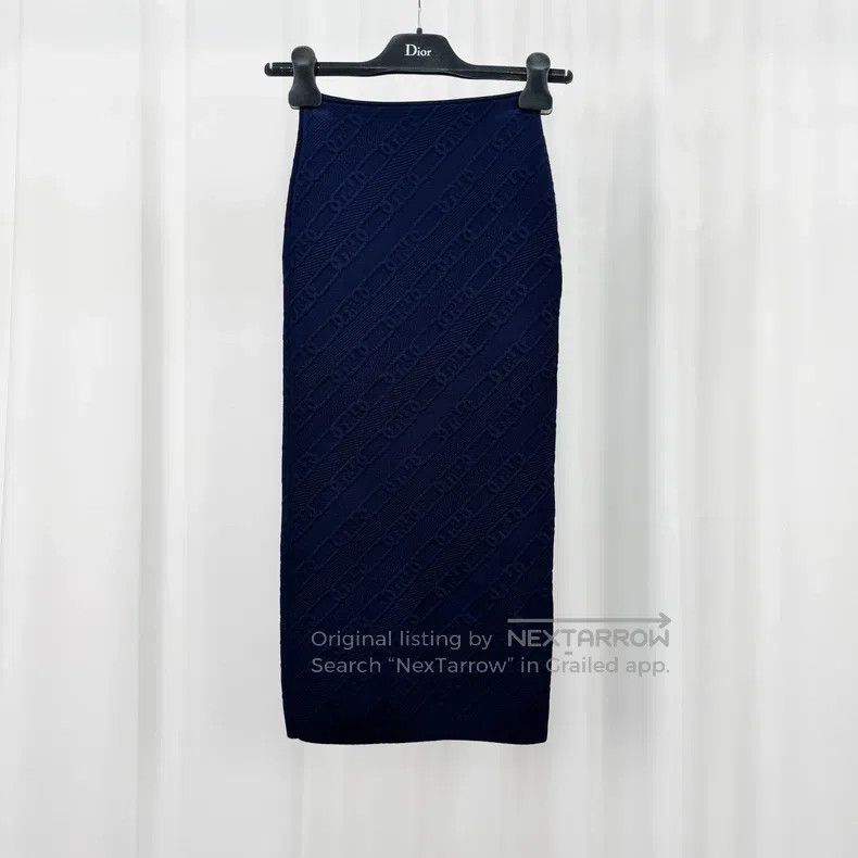 Fendi Fendi Printed Buckle Relief Monogram Skirt Size 24" / US 00 / IT 34 - 1 Thumbnail
