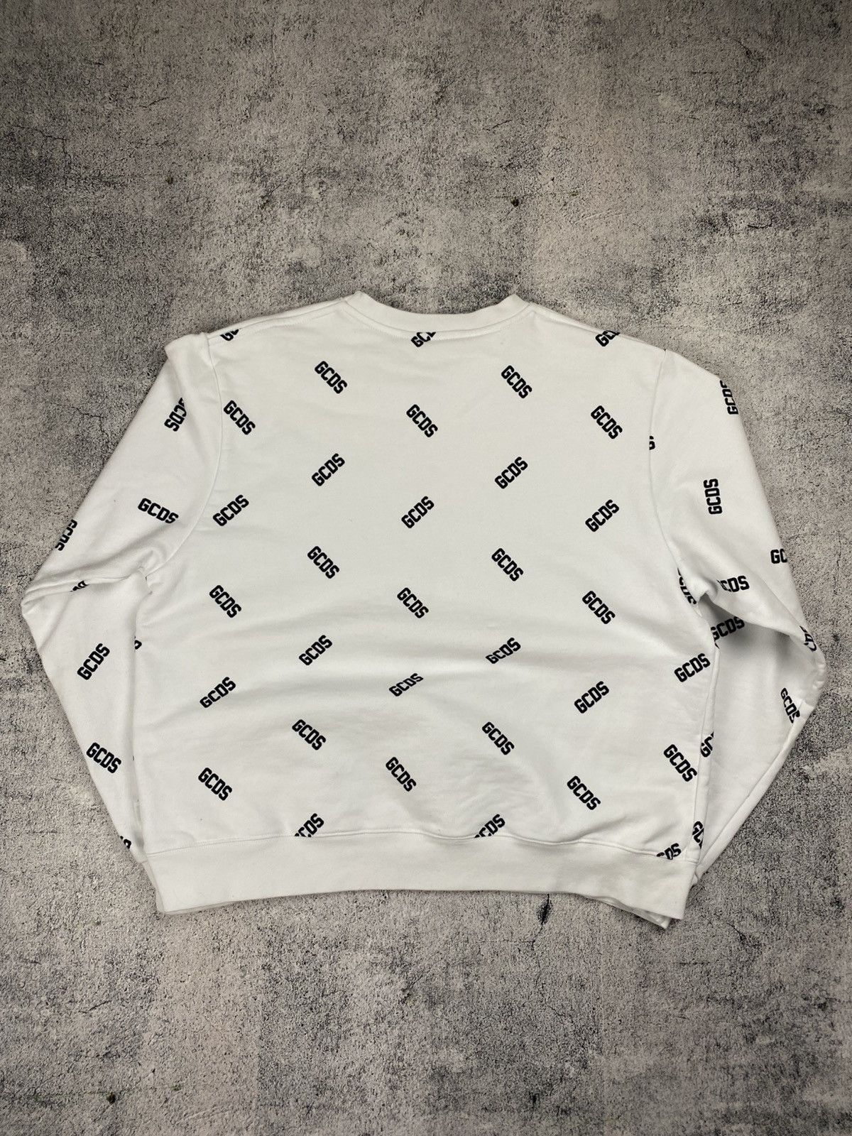 GCDS Rare GCDS Monogram Big Logo Hype Sweatshirt Size US L / EU 52-54 / 3 - 19 Thumbnail