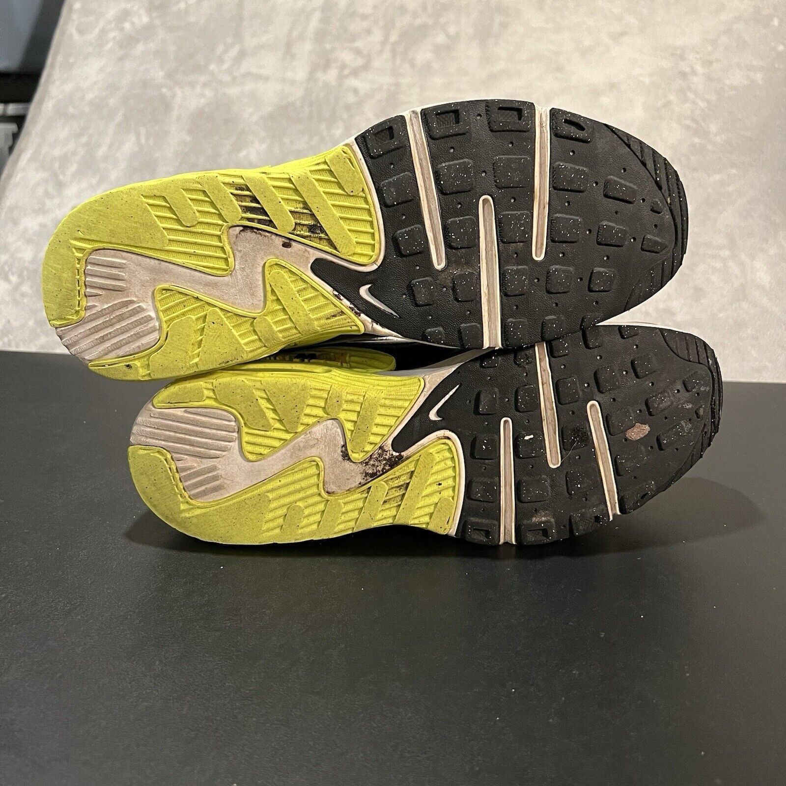 Nike Nike Air Max Excee Mens 9 Gray Volt CD4165-016 Running Shoes Size US 9 / EU 42 - 4 Thumbnail