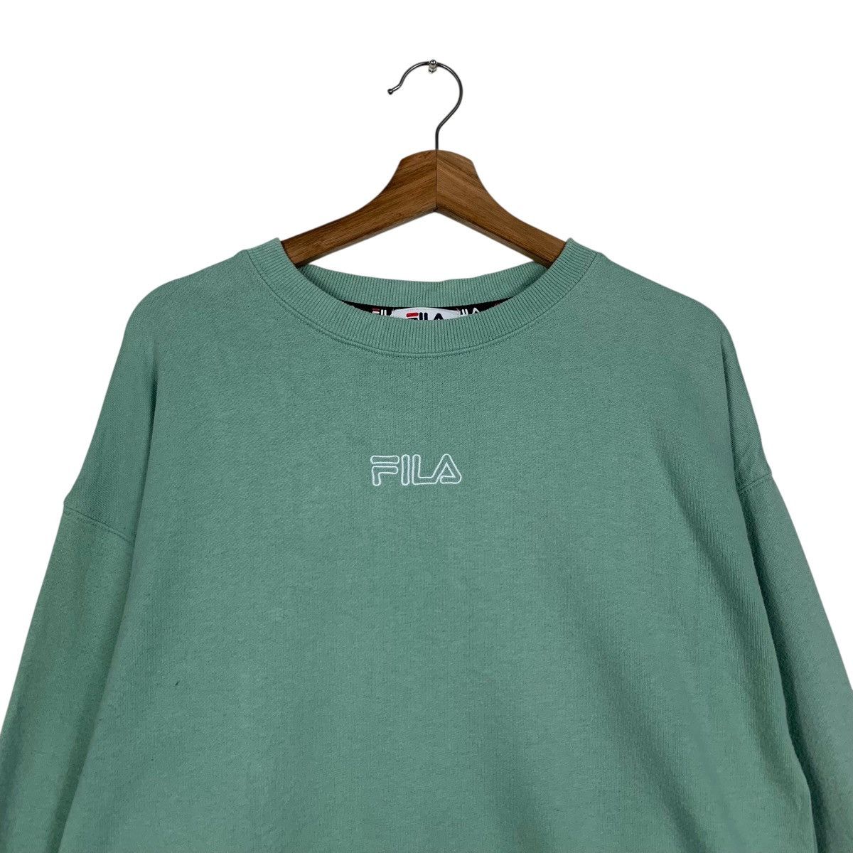 Fila FILA Embroidery Center Logo Crewneck Sweatshirt #3599-C165 Size L / US 10 / IT 46 - 2 Thumbnail