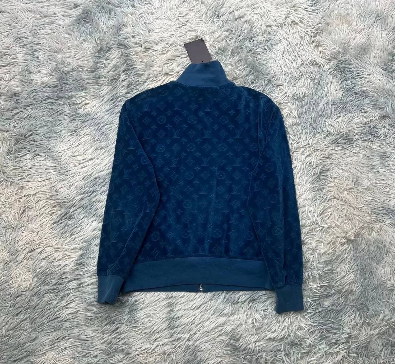 Louis Vuitton Louis Vuitton Allover Print Size US M / EU 48-50 / 2 - 2 Thumbnail