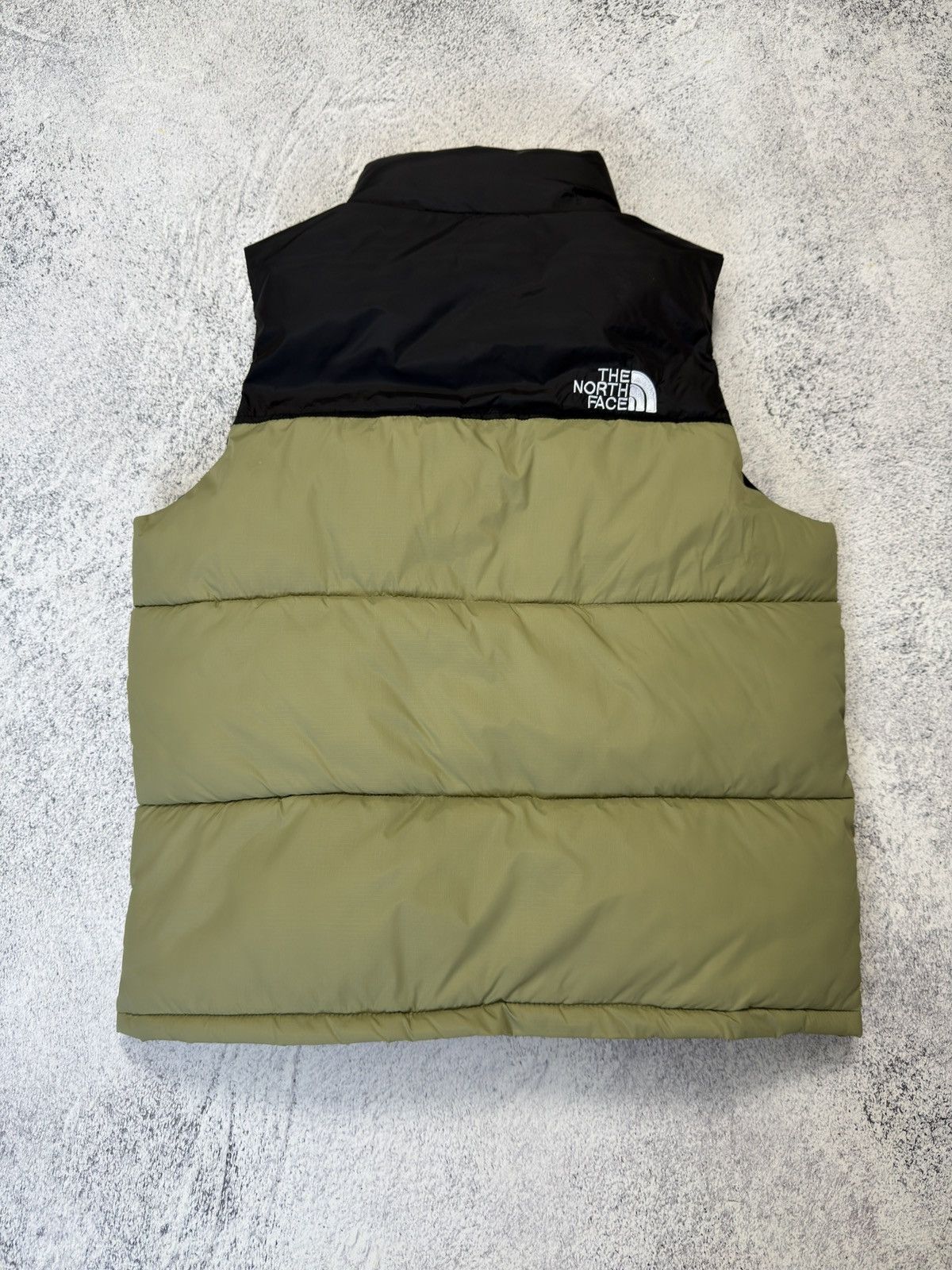 The North Face Vintage The North Face 700 Puffer Vest Size US L / EU 52-54 / 3 - 15 Thumbnail