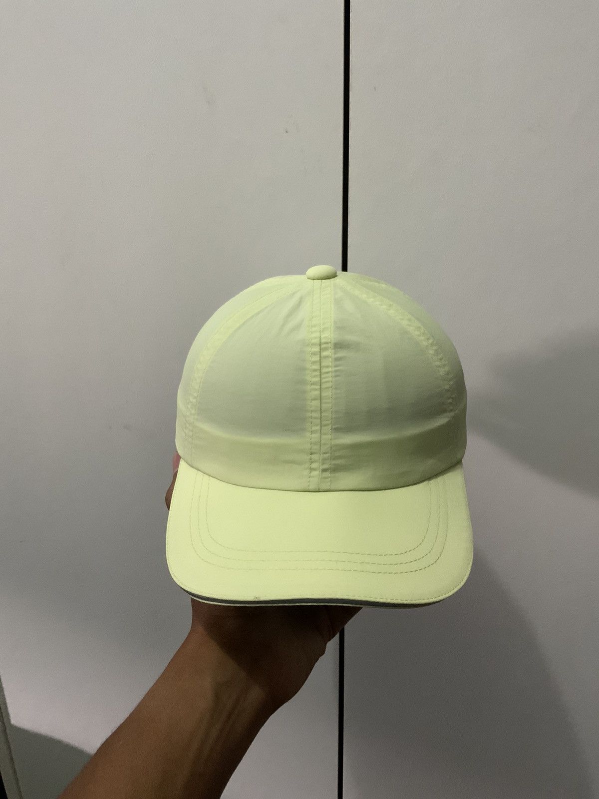Uniqlo Uniqlo Streetwear Hat Size ONE SIZE - 5 Thumbnail