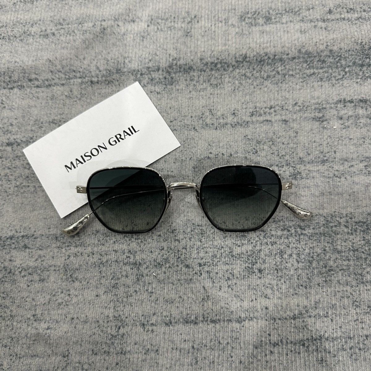 Chrome Hearts CHROME HEARTS BONE PRONE I BK/SS SUNGLASSES Size ONE SIZE - 3 Thumbnail